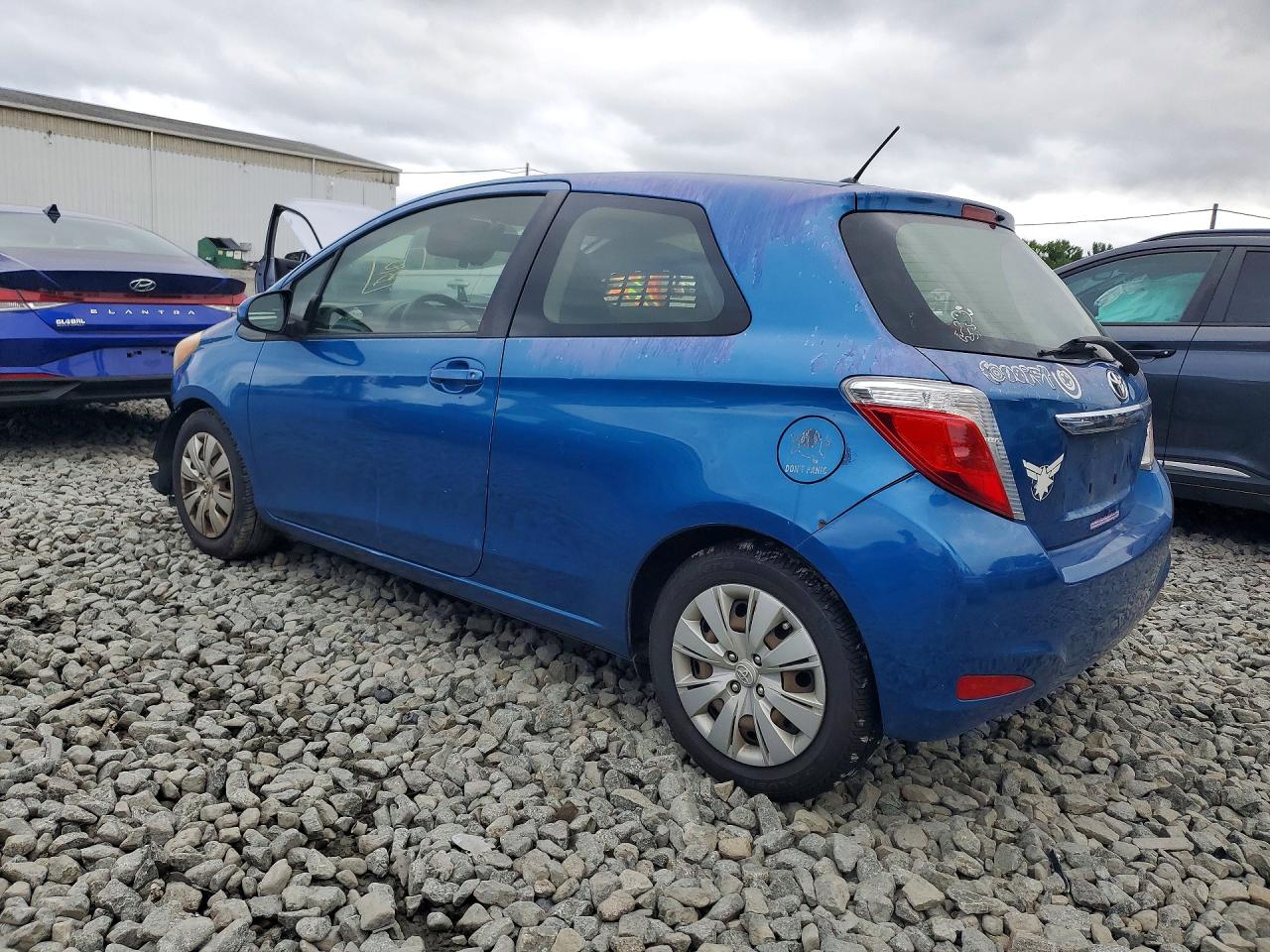 2012 Toyota Yaris Blue vin: JTDJTUD31CD539148