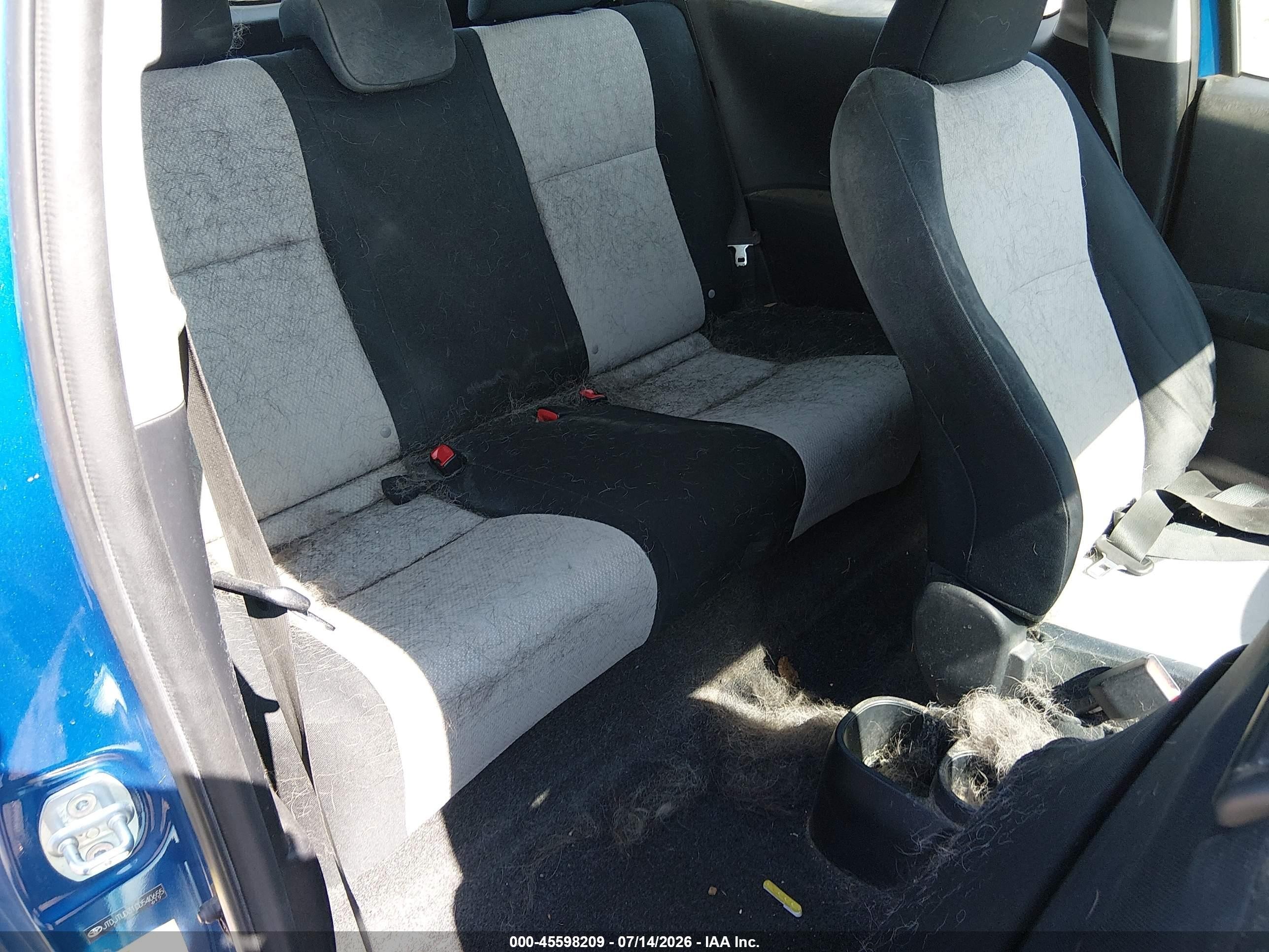 2012 Toyota Yaris L Синий vin: JTDJTUD31CD540655