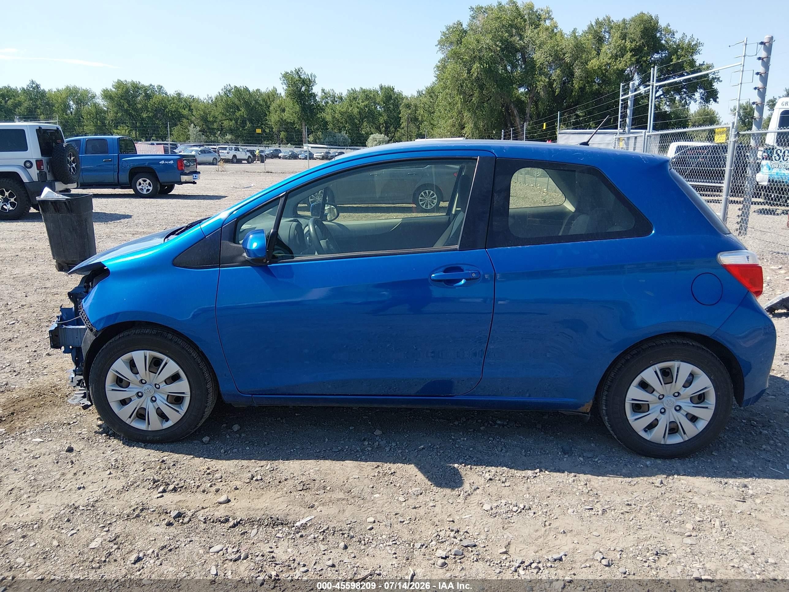 2012 Toyota Yaris L Синий vin: JTDJTUD31CD540655