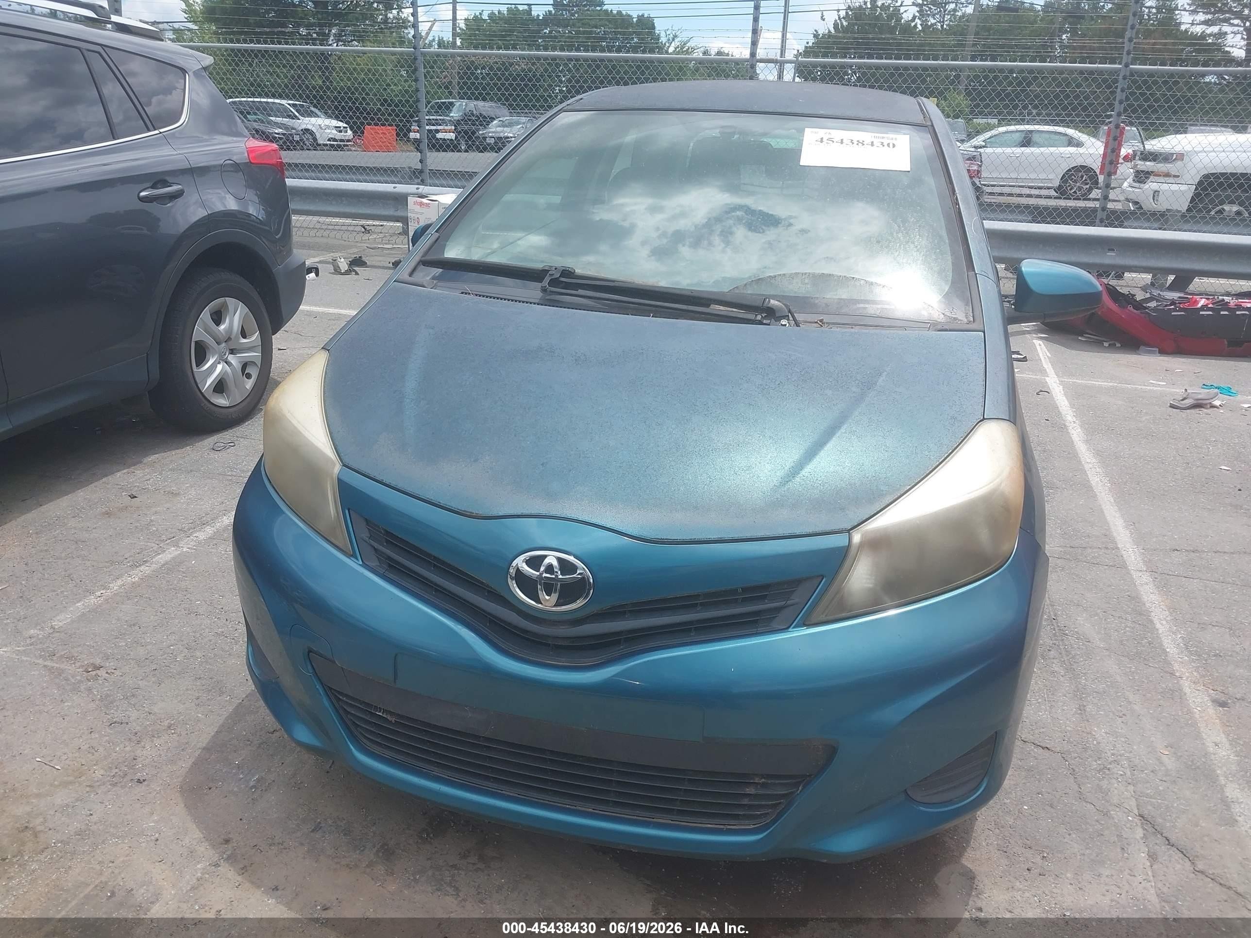 2012 Toyota Yaris L Teal vin: JTDJTUD33CD500920