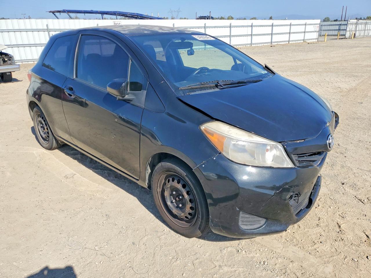2012 Toyota Yaris 3-door Le Black vin: JTDJTUD36CD503679
