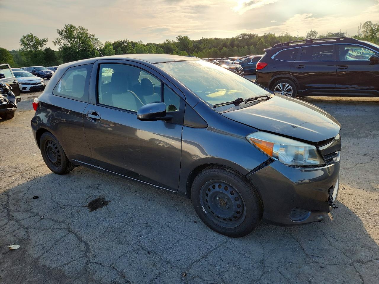 2012 Toyota Yaris 3-door Le Угольный vin: JTDJTUD37CD536593