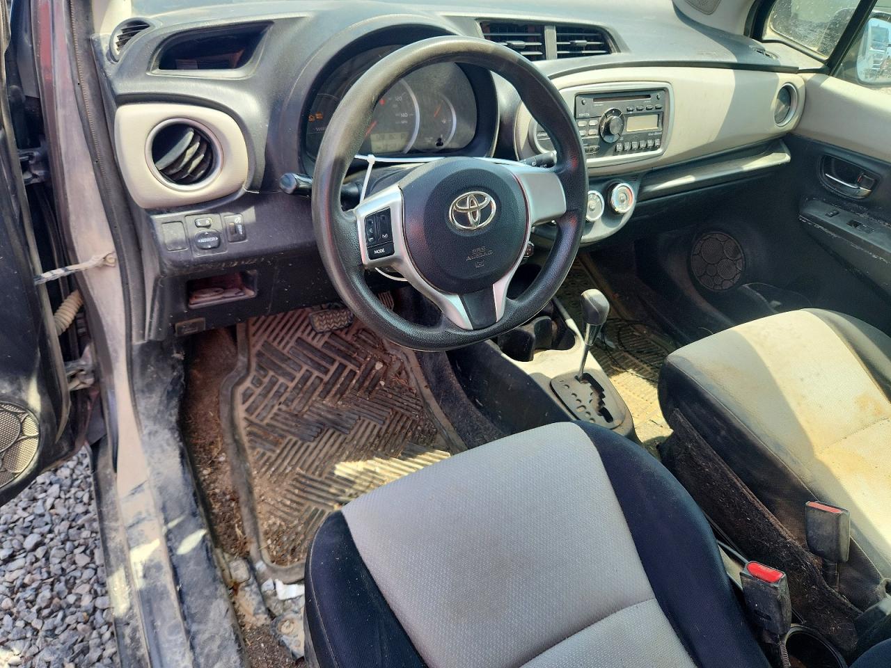 2012 Toyota Yaris Серый vin: JTDJTUD38CD511895
