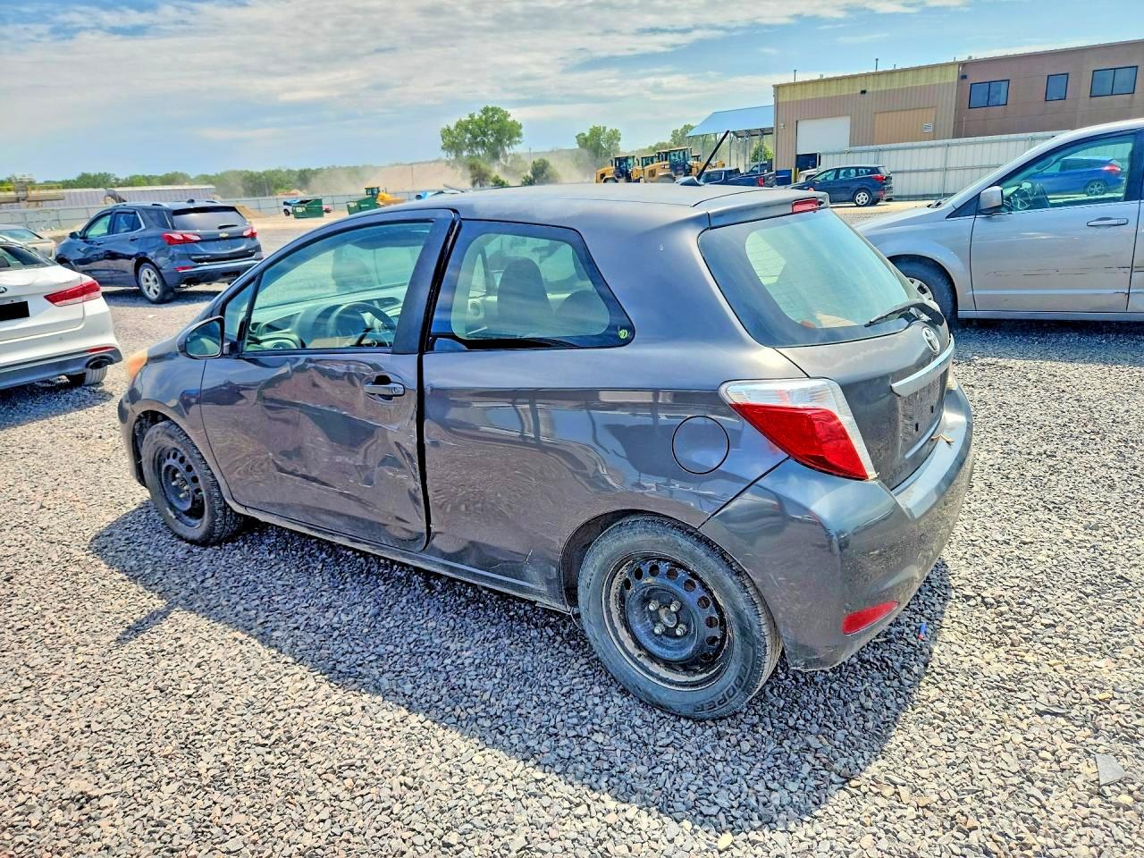 2012 Toyota Yaris Серый vin: JTDJTUD38CD511895