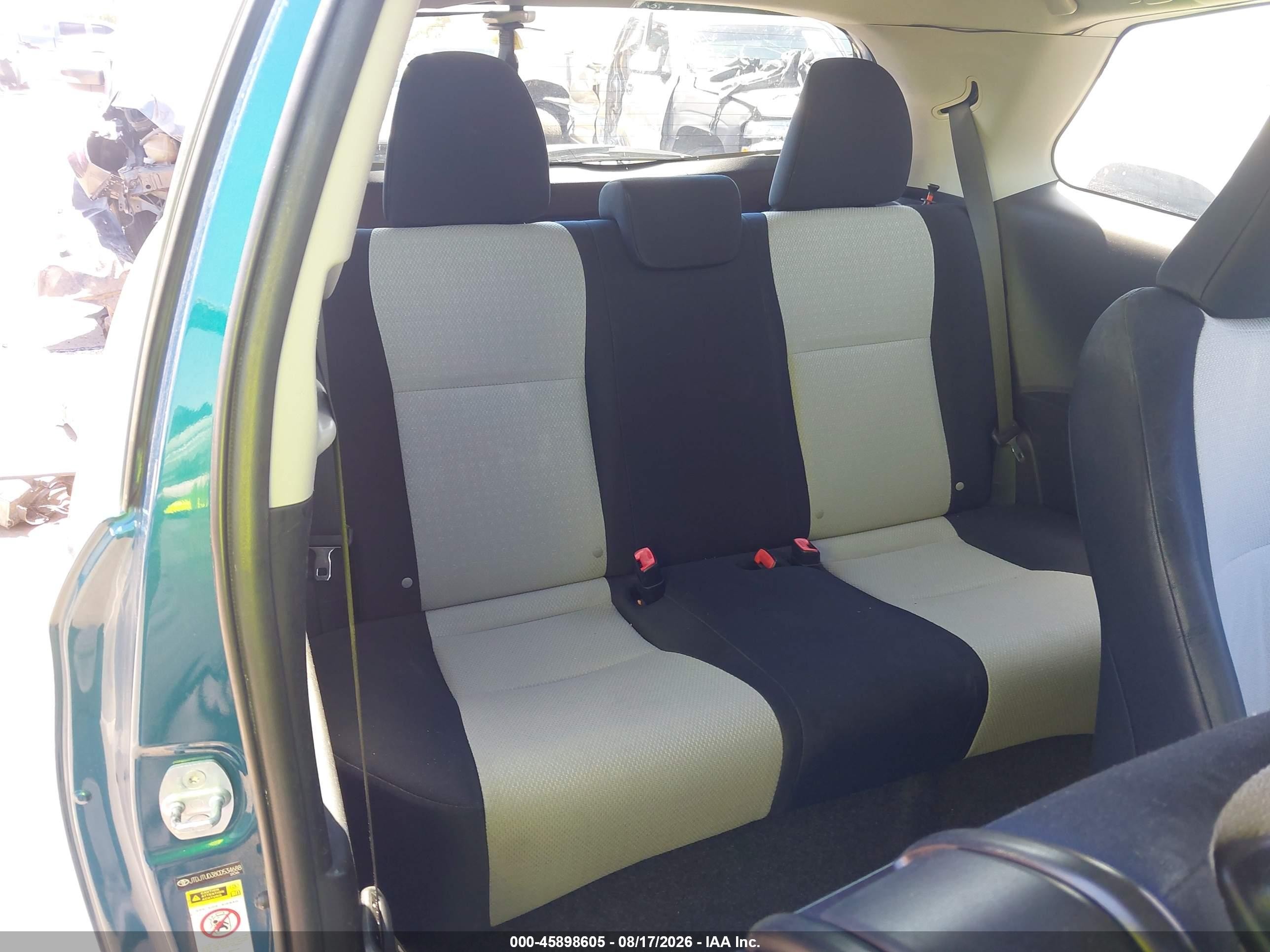 2012 Toyota Yaris L Blue vin: JTDJTUD38CD534688