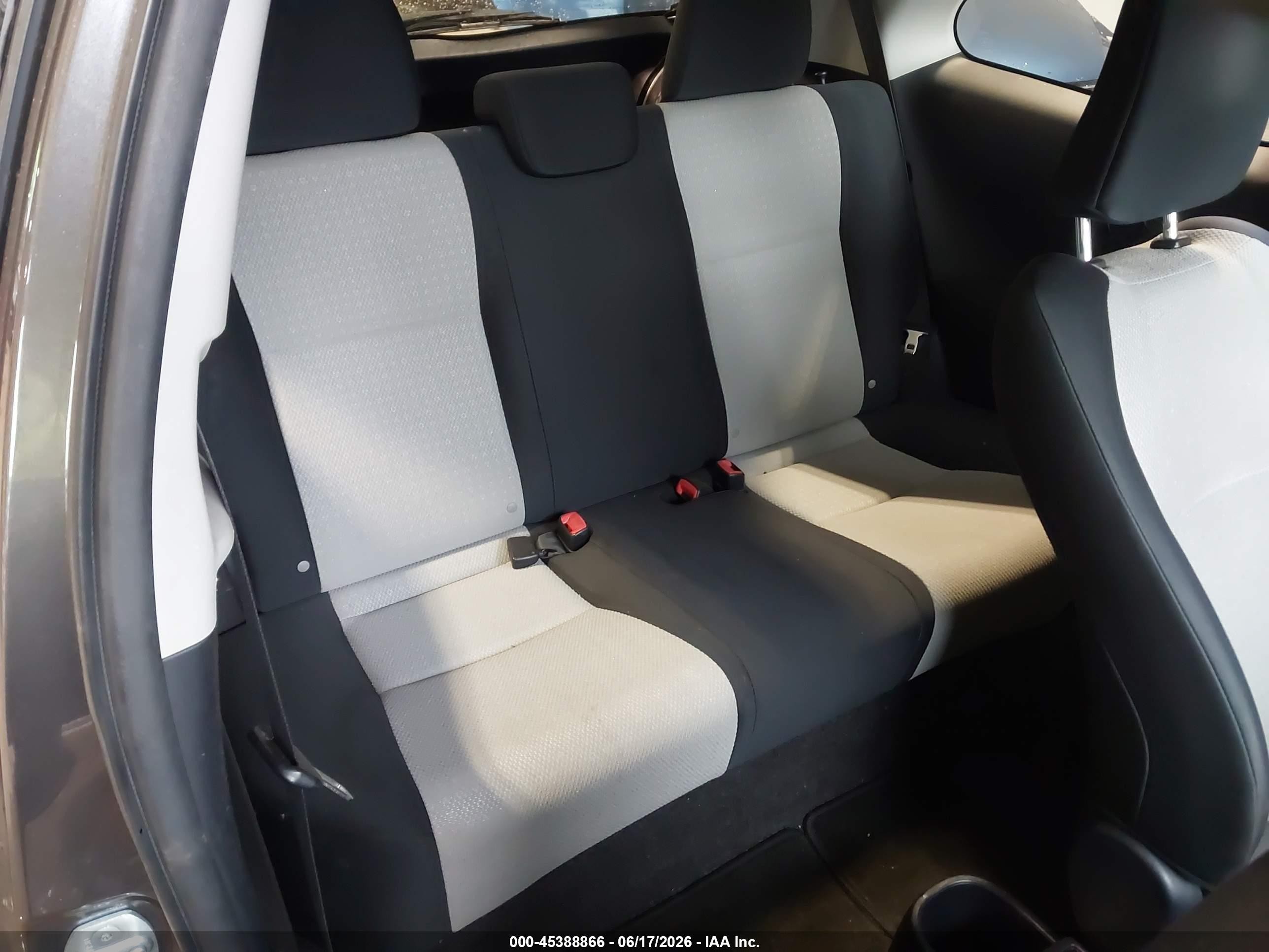 2014 Toyota Yaris L (tmc/cbu Plant) Gray vin: JTDJTUD38ED591248