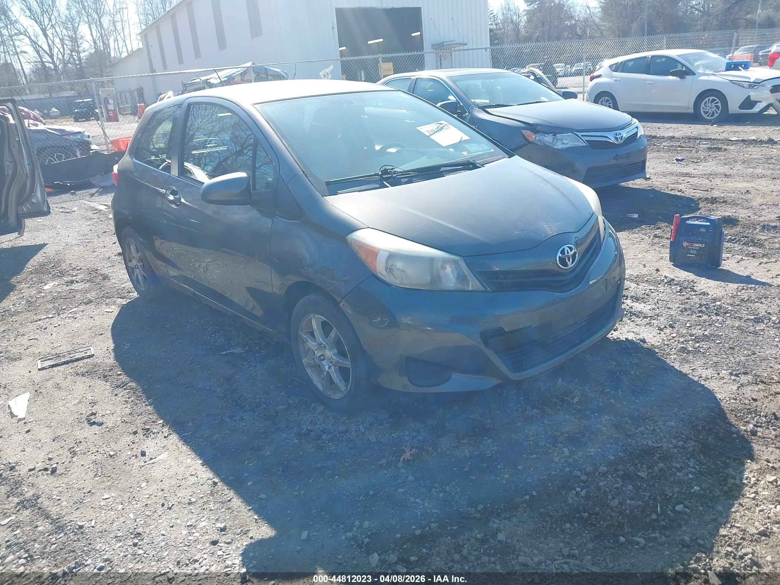 2012 Toyota Yaris L Black vin: JTDJTUD39CD500663