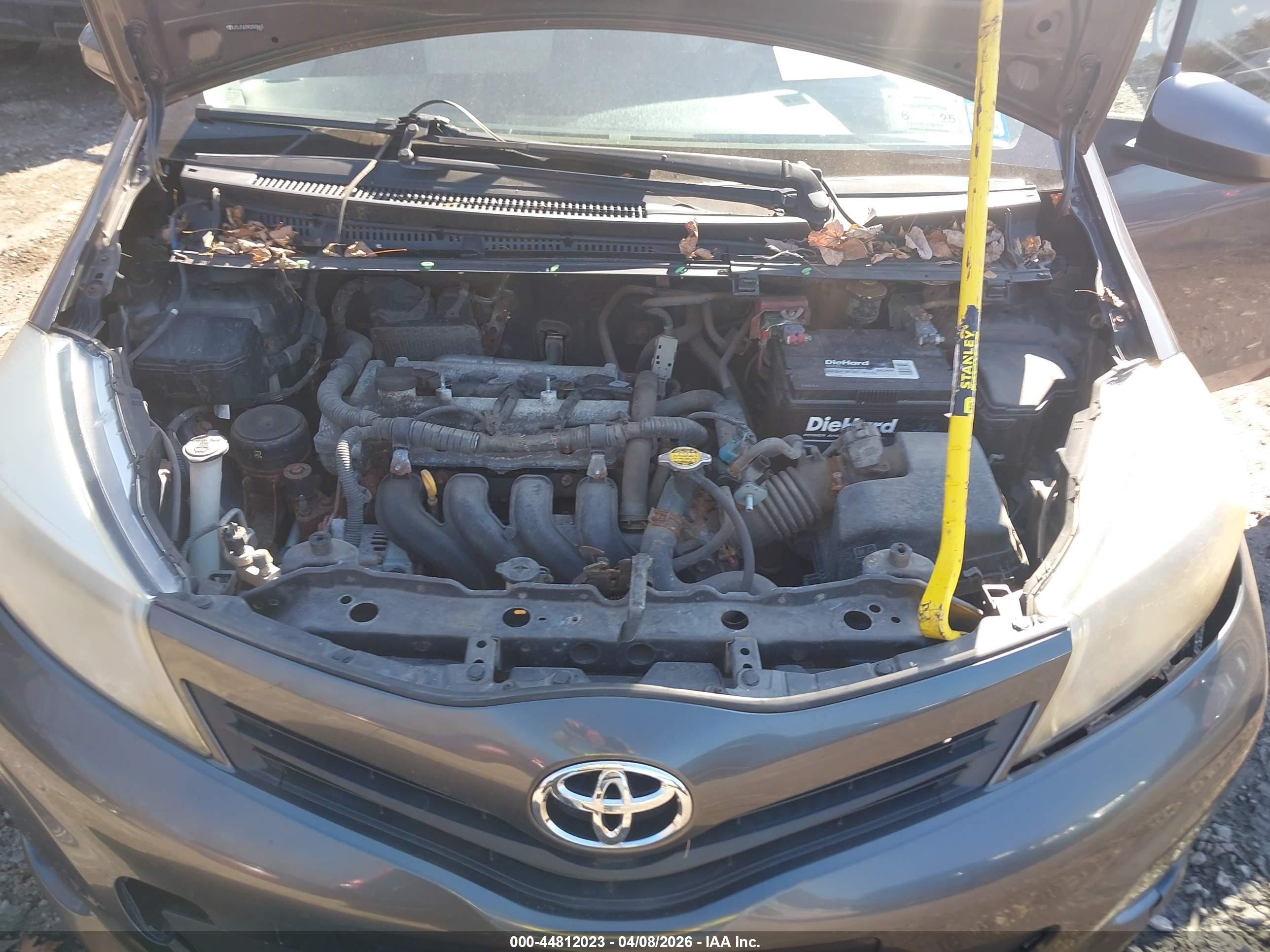 2012 Toyota Yaris L Black vin: JTDJTUD39CD500663