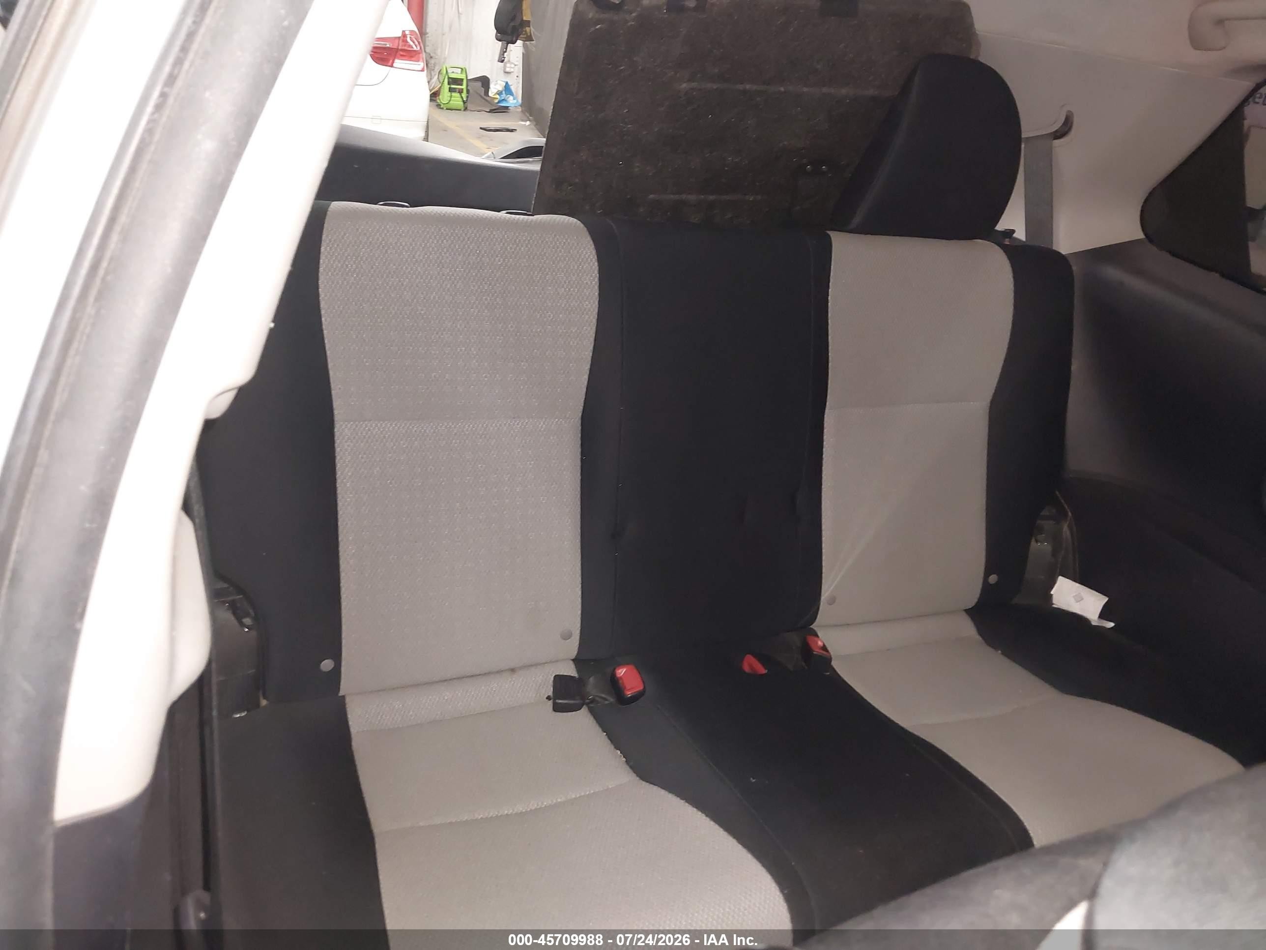 2013 Toyota Yaris L Gray vin: JTDJTUD39DD561075