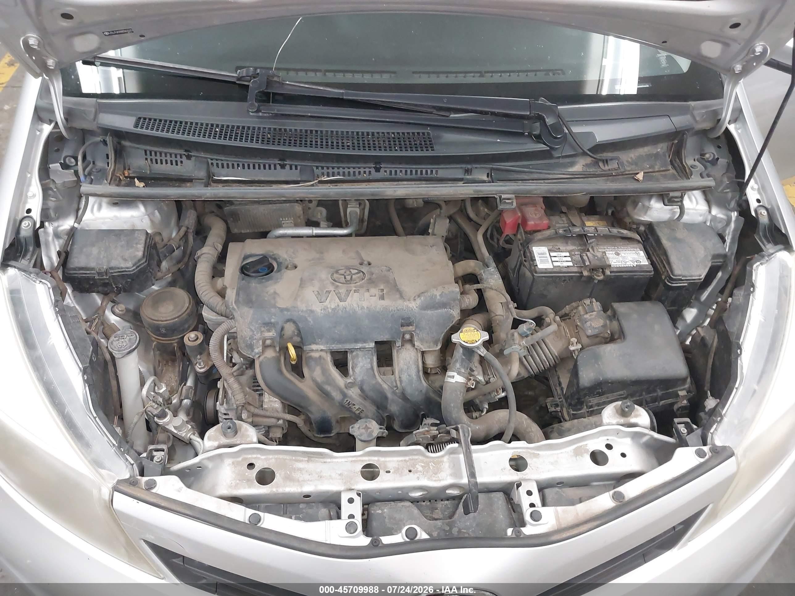 2013 Toyota Yaris L Gray vin: JTDJTUD39DD561075