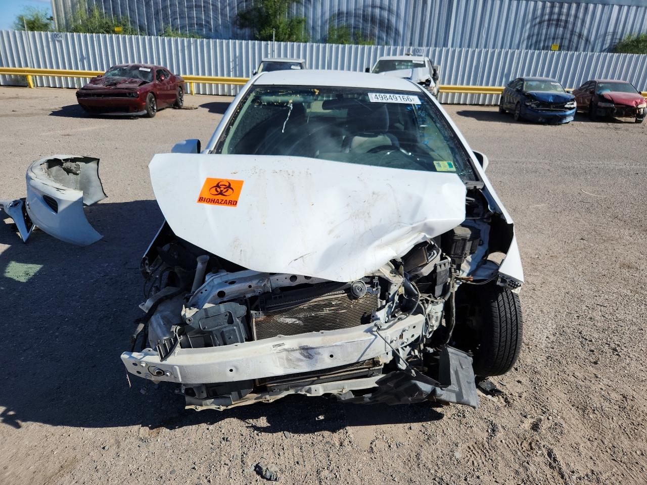2012 Toyota Yaris 3-door Le Белый vin: JTDJTUD3XCD511221