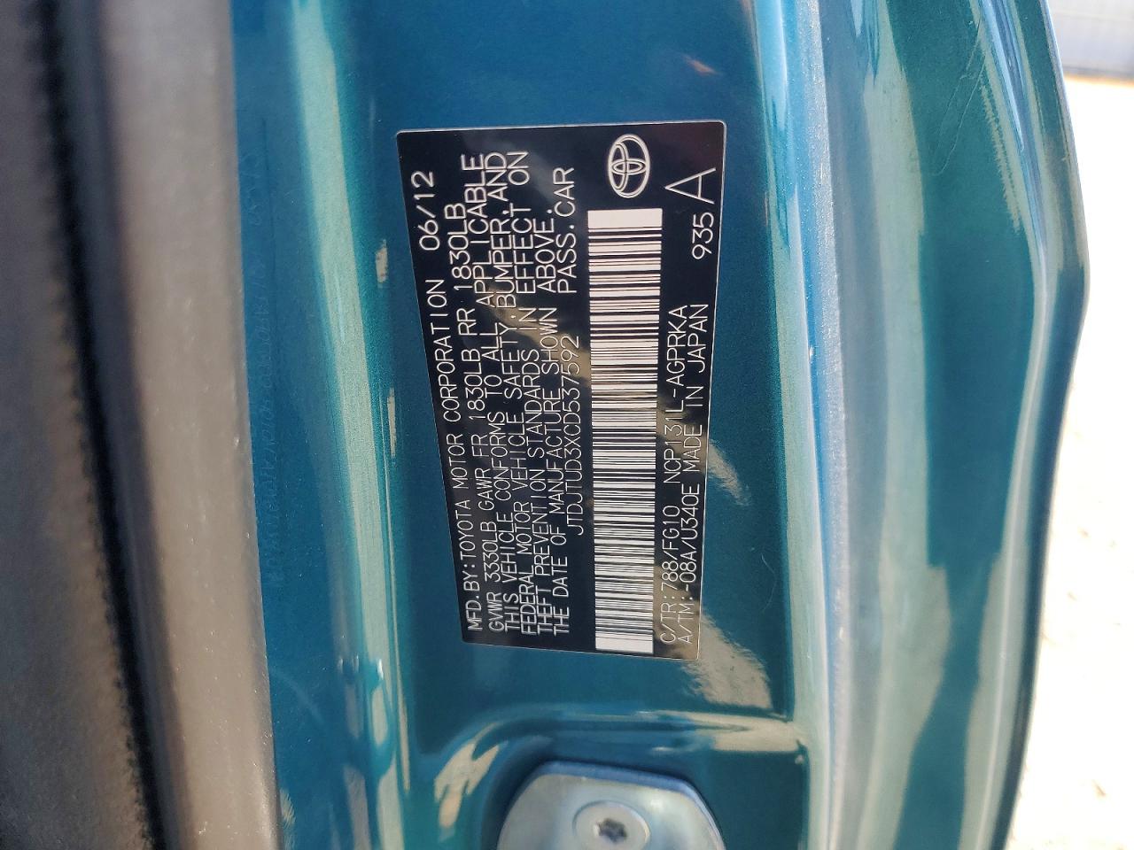 2012 Toyota Yaris 3-door L Turquoise vin: JTDJTUD3XCD537592