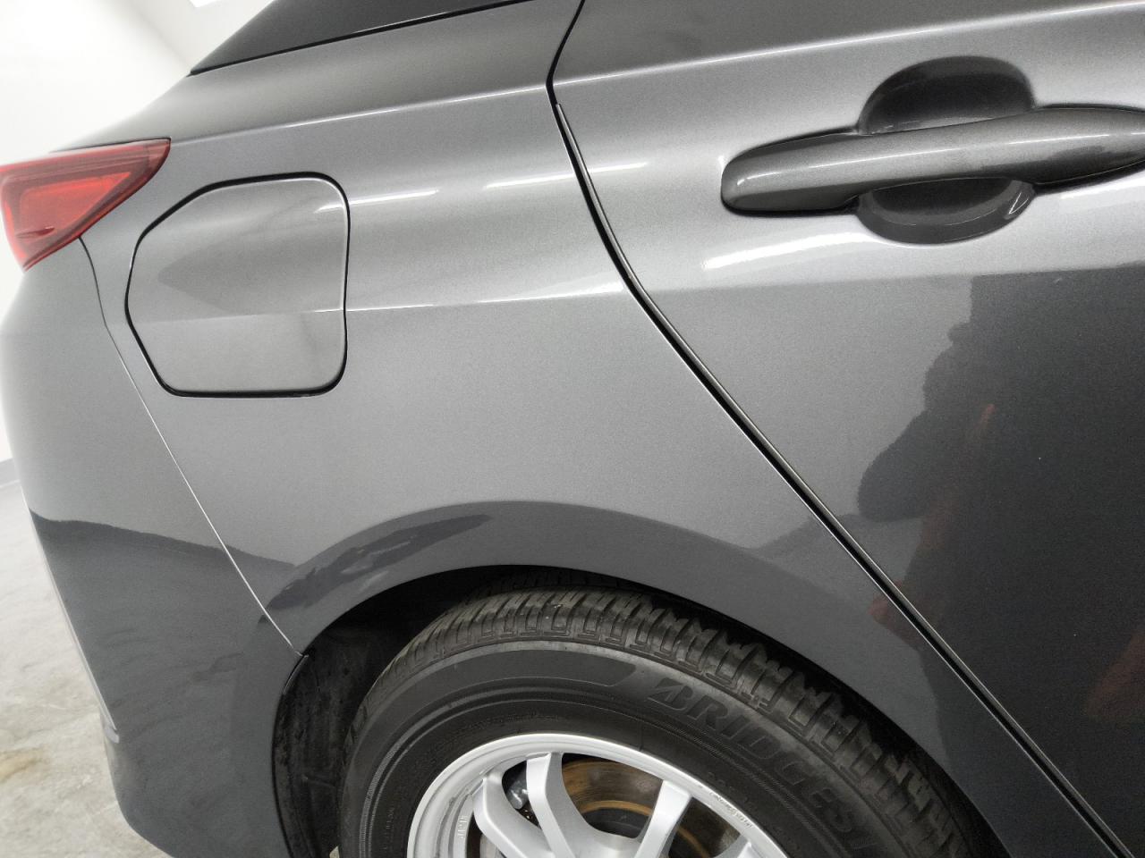 2022 Toyota Prius Prime Xle Серый vin: JTDKAMFP0N3219502 Damage: Right Qtr Panel, Heavy Scratch, 5 To 6 Inches