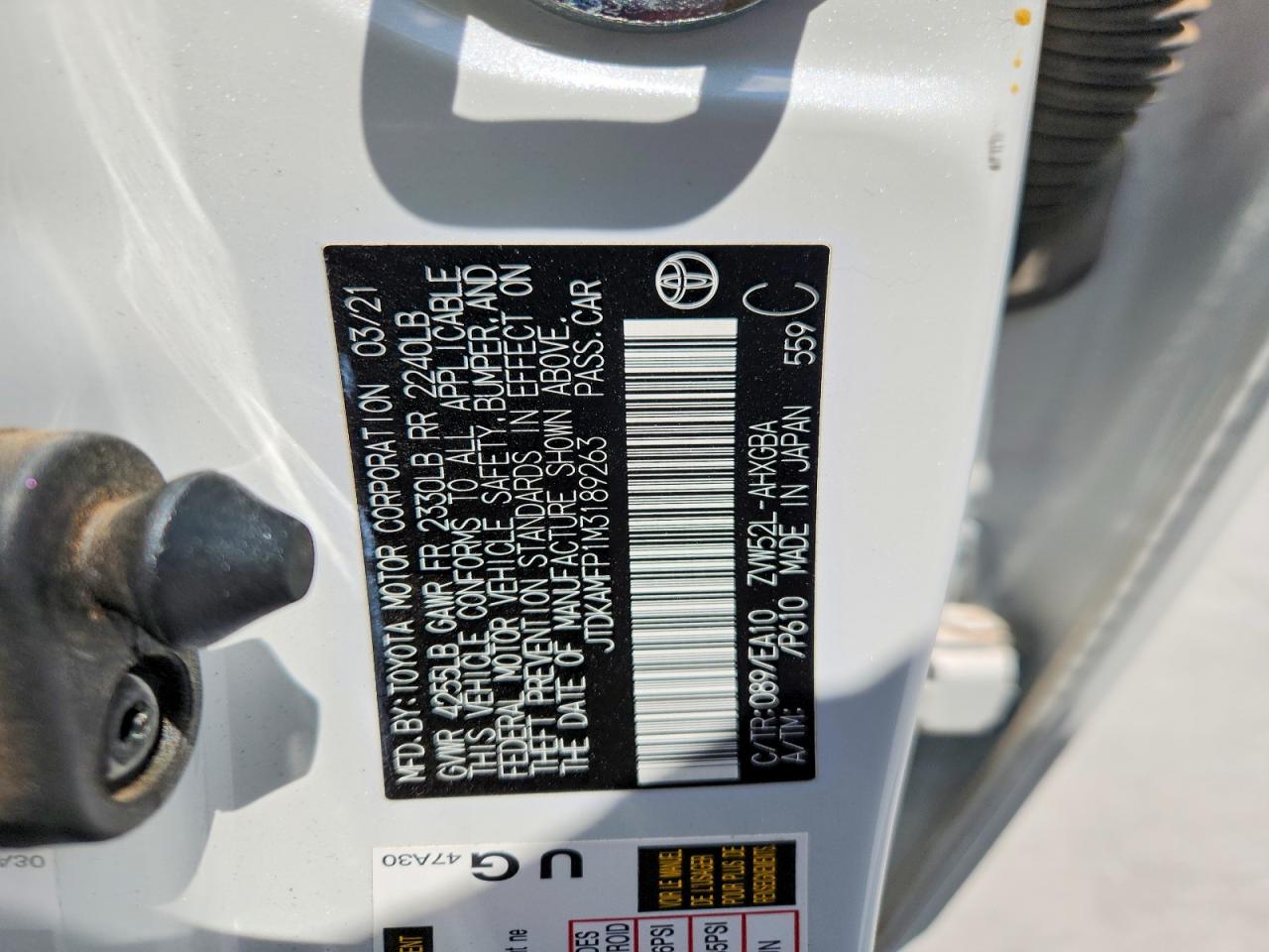 2021 Toyota Prius Prime Limited White vin: JTDKAMFP1M3189263