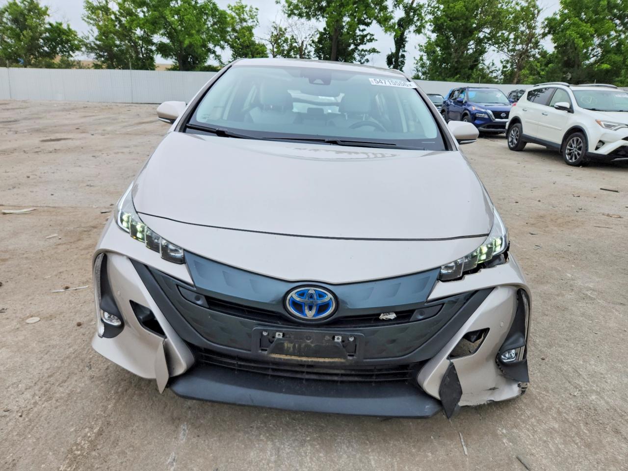 2022 Toyota Prius Prime Limited Silver vin: JTDKAMFP1N3198711