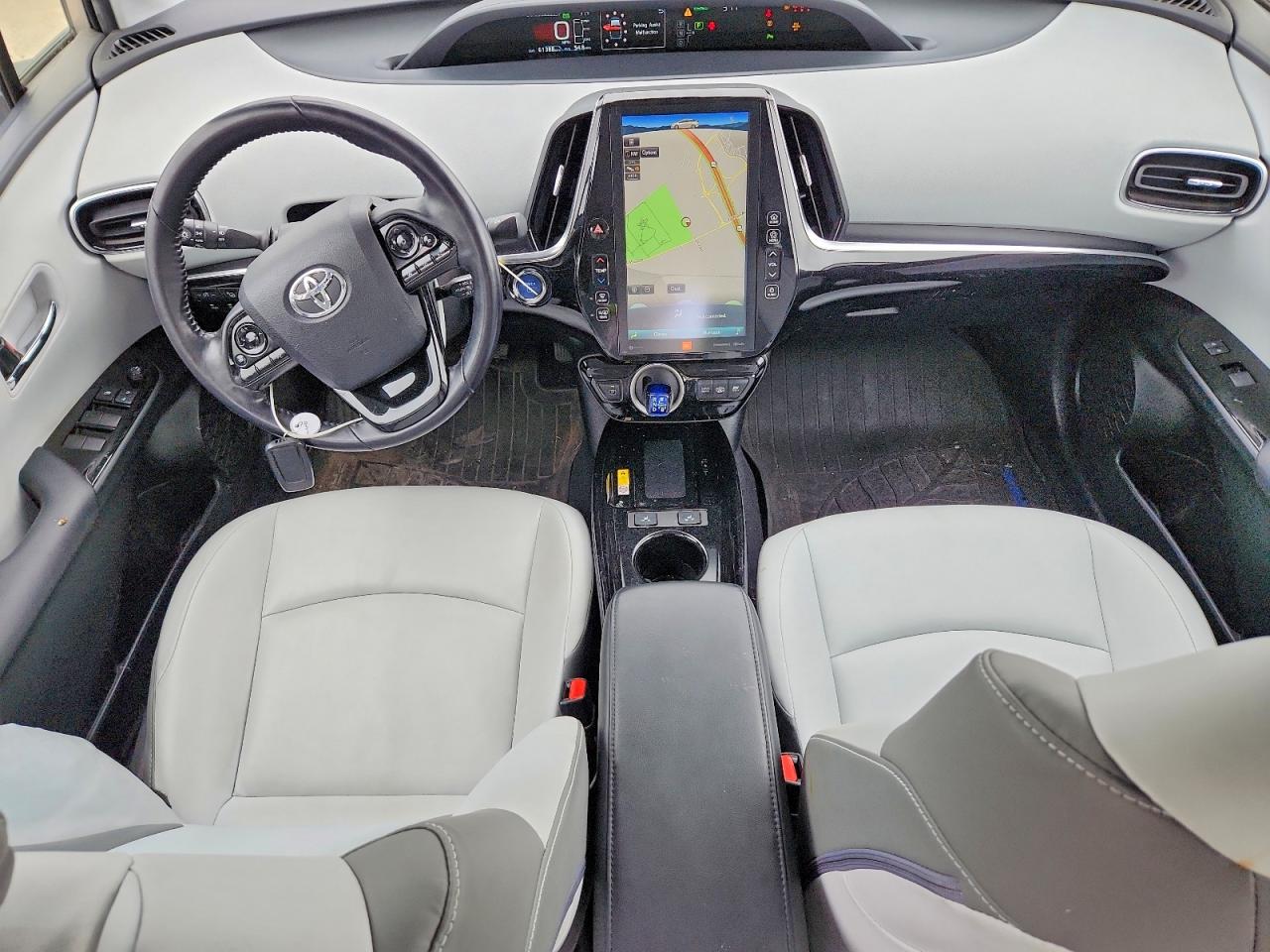 2022 Toyota Prius Prime Limited Silver vin: JTDKAMFP1N3198711