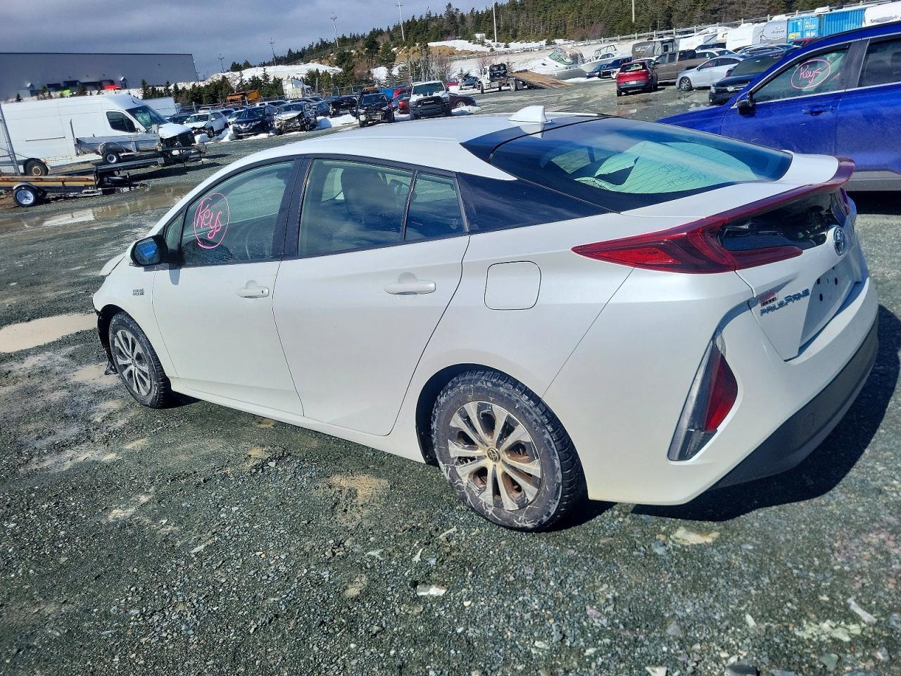 2021 Toyota Prius Prime 5dr White vin: JTDKAMFP4M3175924