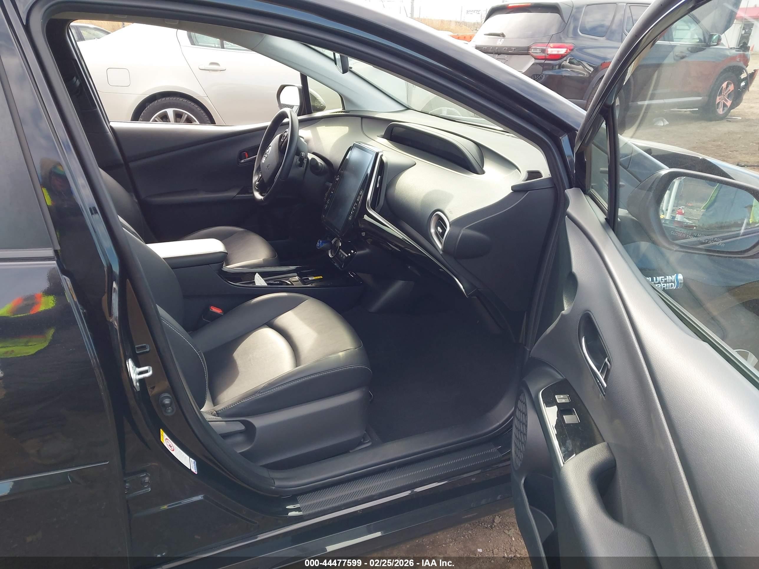 2022 Toyota Prius Prime Xle Black vin: JTDKAMFP4N3202251