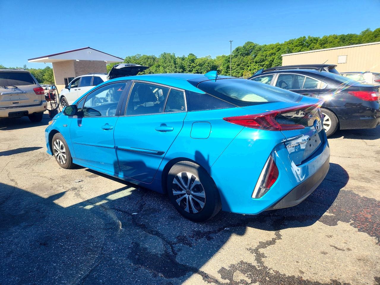 2022 Toyota Prius Prime Le Blue vin: JTDKAMFP6N3203613