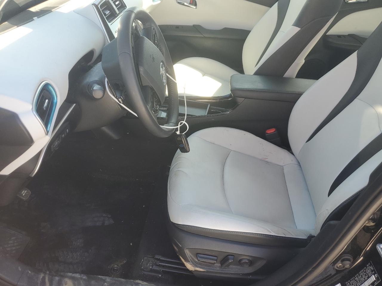 2022 Toyota Prius Xle Black vin: JTDKAMFU1N3177749