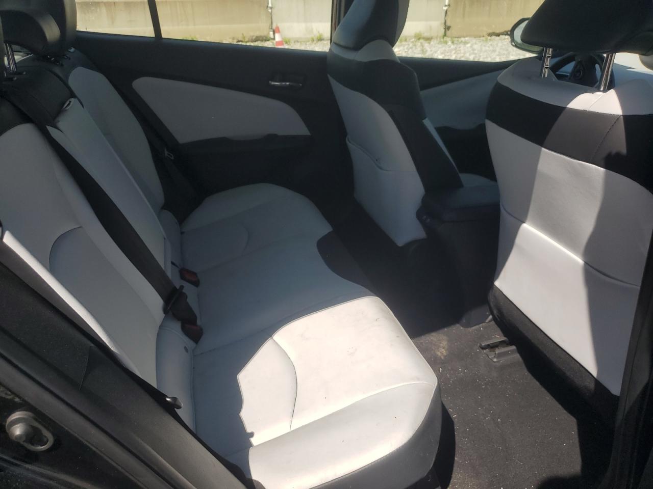 2022 Toyota Prius Xle Black vin: JTDKAMFU1N3177749