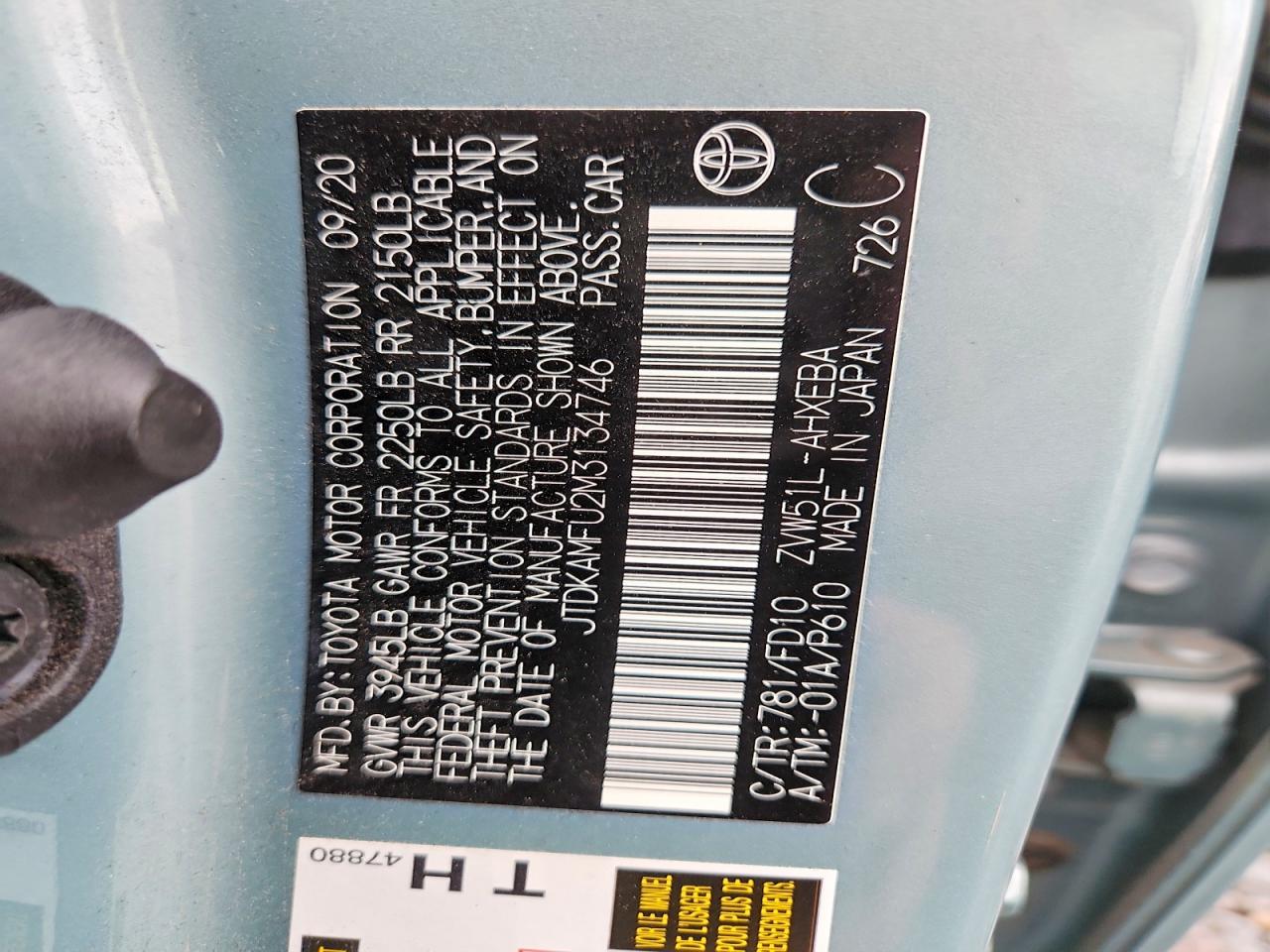 2021 Toyota Prius Le Turquoise vin: JTDKAMFU2M3134746