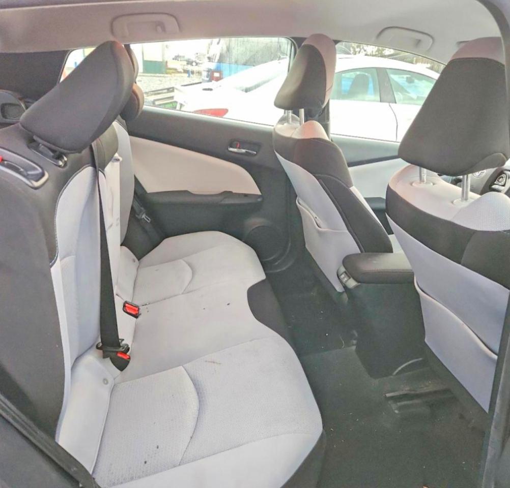 2021 Toyota Prius Le Turquoise vin: JTDKAMFU2M3134746