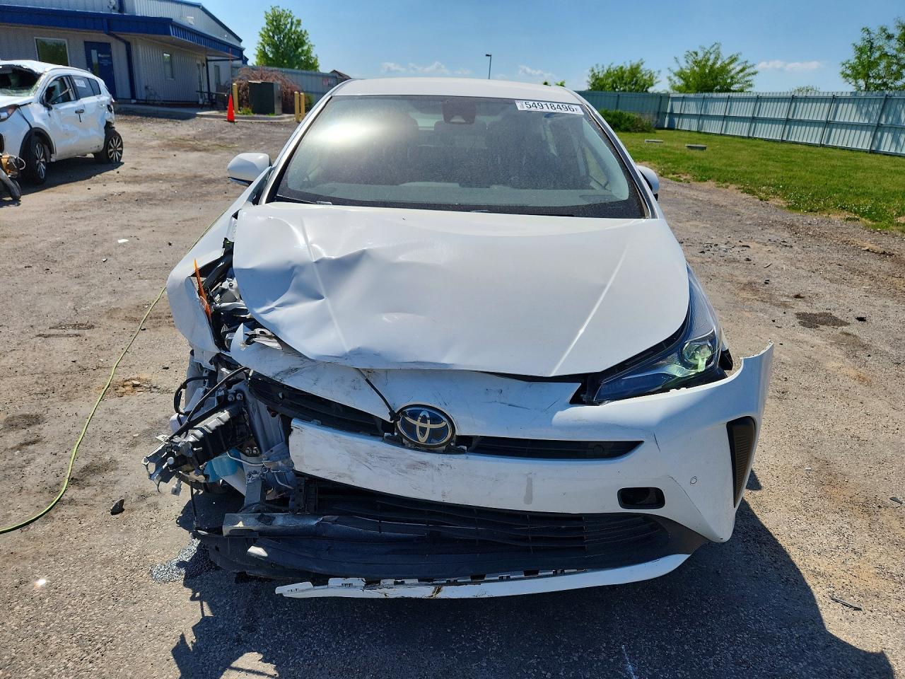 2022 Toyota Prius Le White vin: JTDKAMFU4N3156748