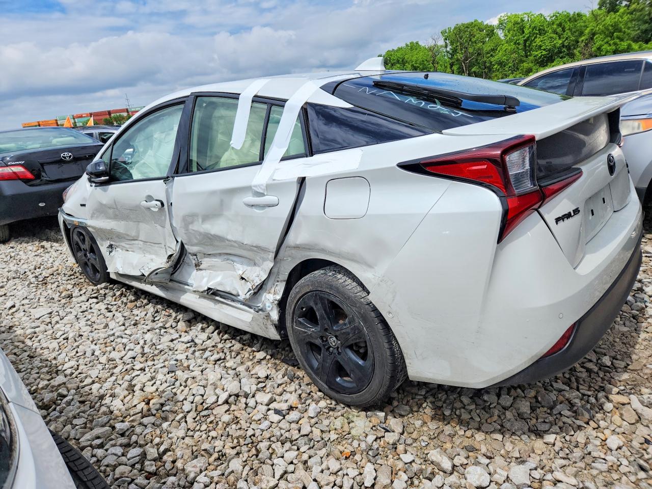 2021 Toyota Prius 2020 Edition Белый vin: JTDKAMFU6M3127394