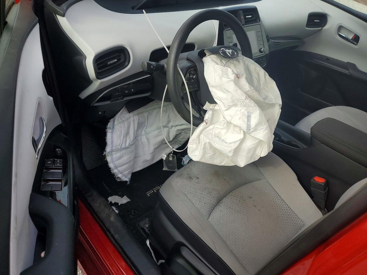2022 Toyota Prius Hybird Red vin: JTDKAMFU6N3162096