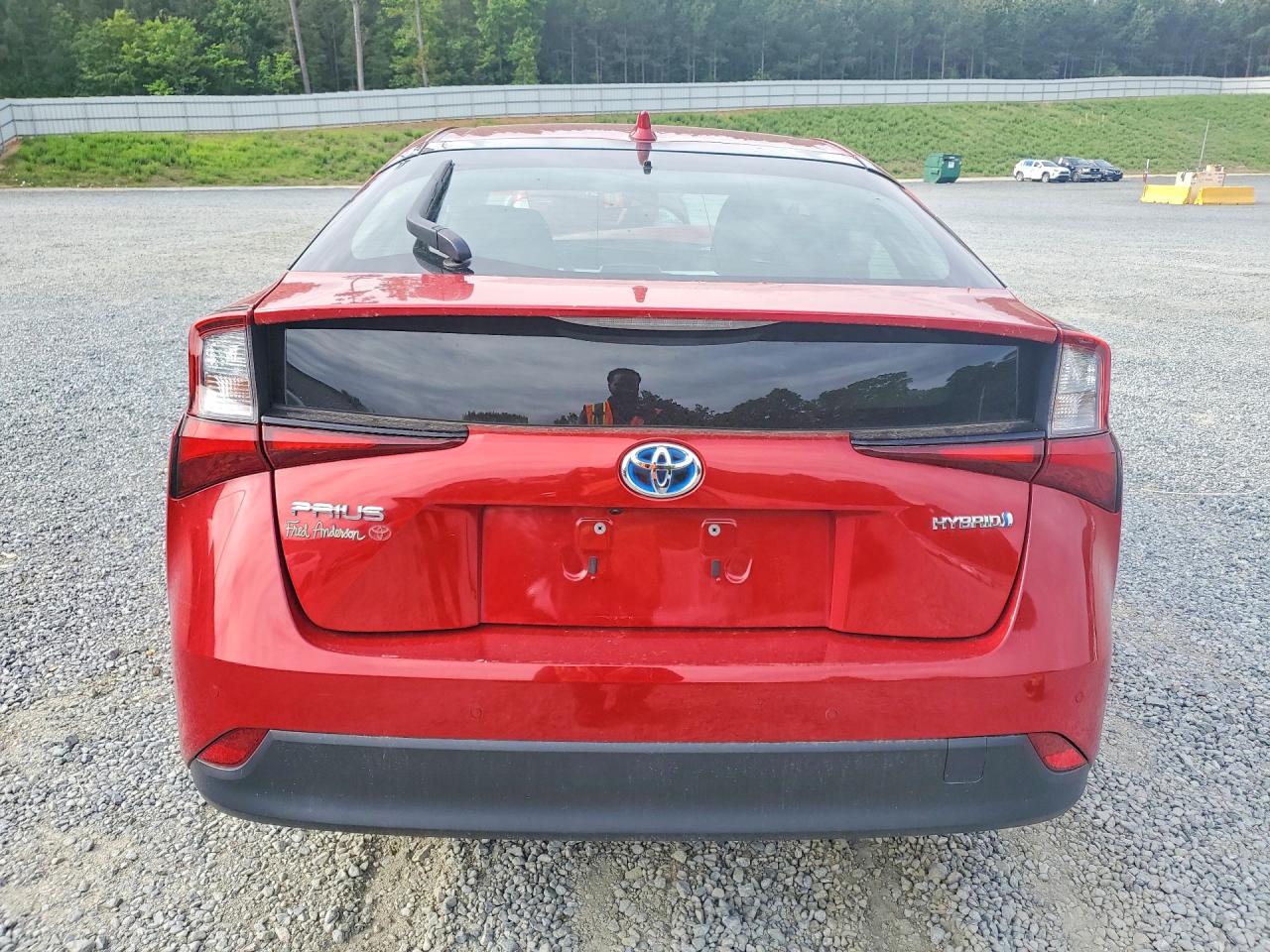2022 Toyota Prius Hybird Red vin: JTDKAMFU6N3162096