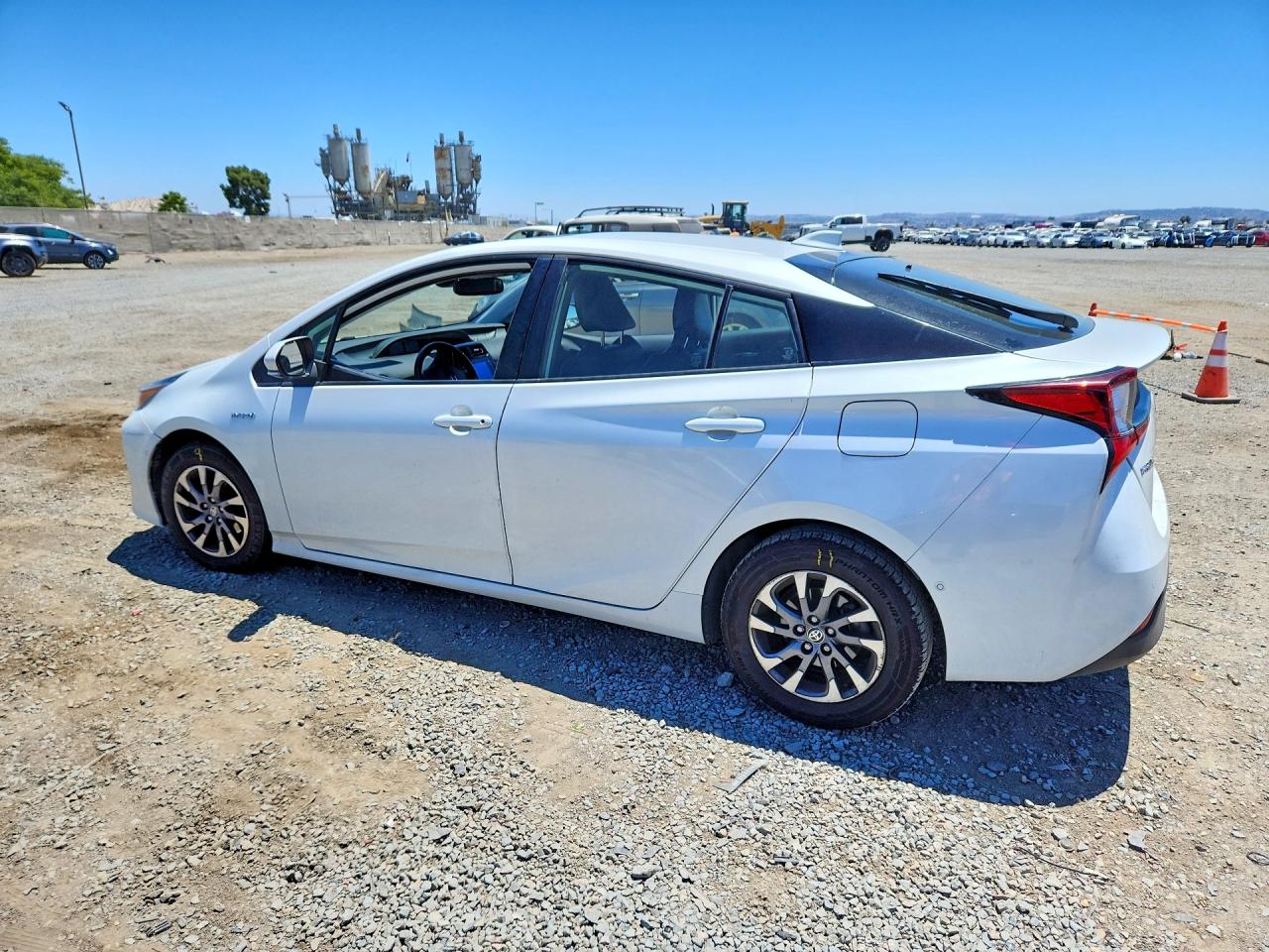2022 Toyota Prius Xle White vin: JTDKAMFU8N3186156