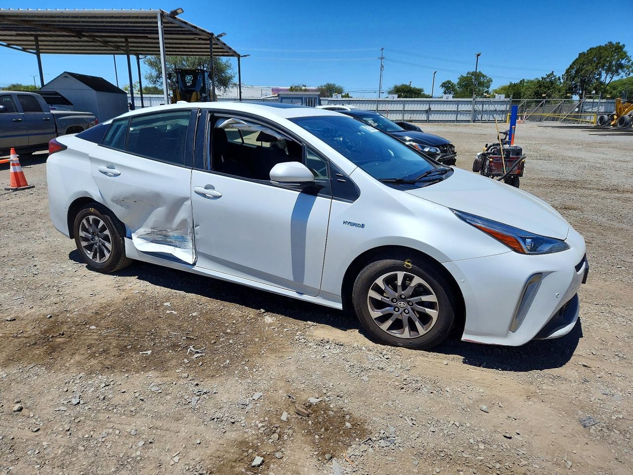 2022 Toyota Prius Xle White vin: JTDKAMFU8N3186156