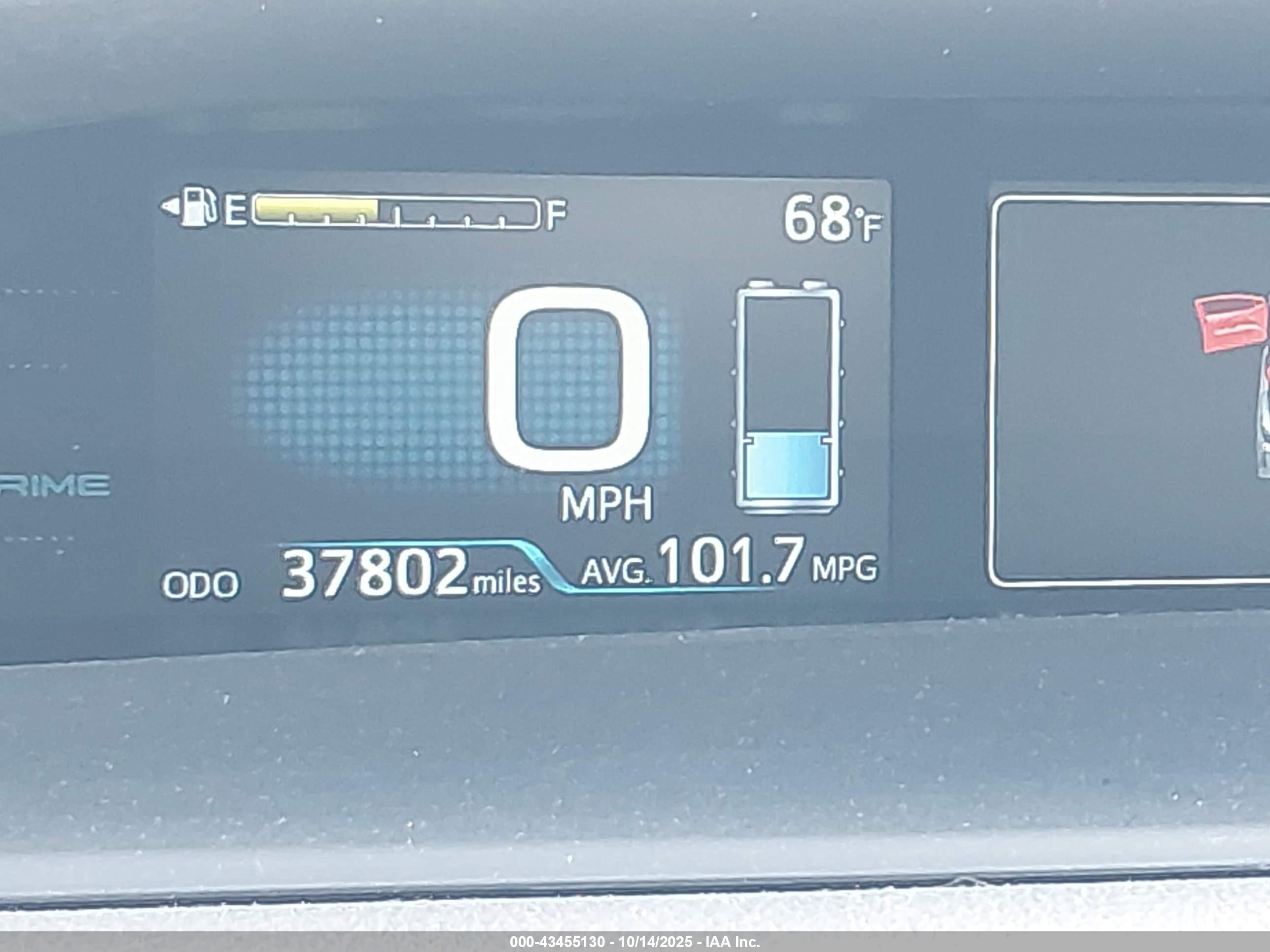 2018 Toyota Prius Prime Premium Silver vin: JTDKARFP1J3088331