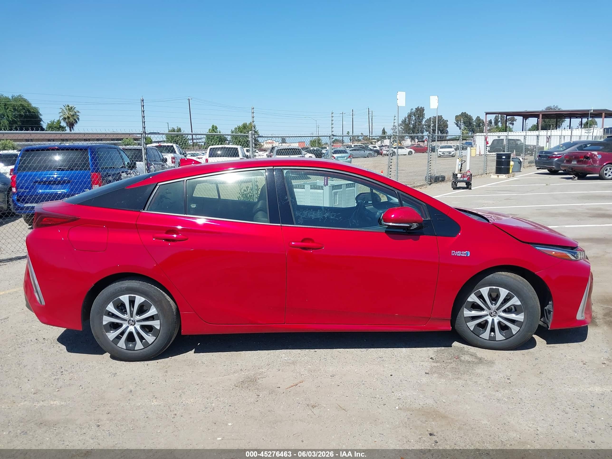 2020 Toyota Prius Prime Xle Красный vin: JTDKARFP1L3128295