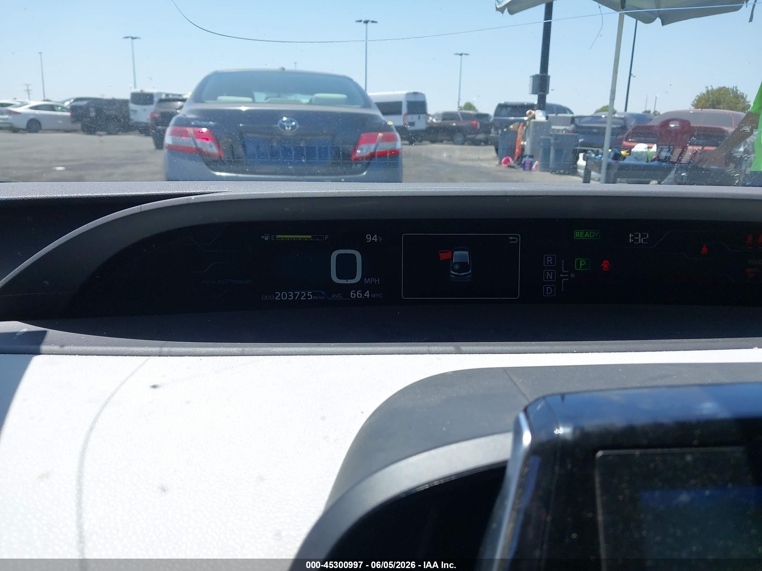 2017 Toyota Prius Prime Premium White vin: JTDKARFP2H3009887