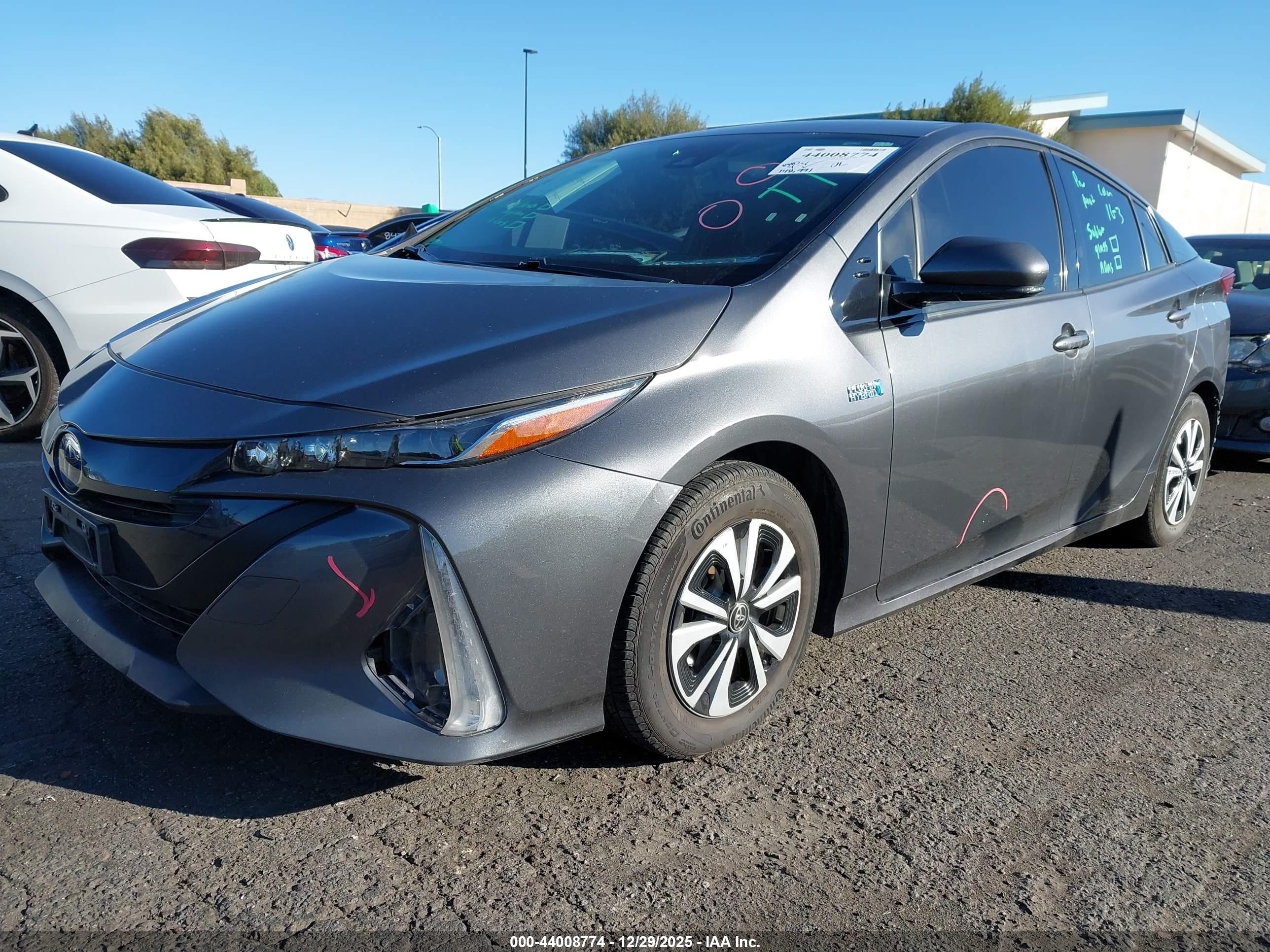 2017 Toyota Prius Prime Plus Gray vin: JTDKARFP2H3043926