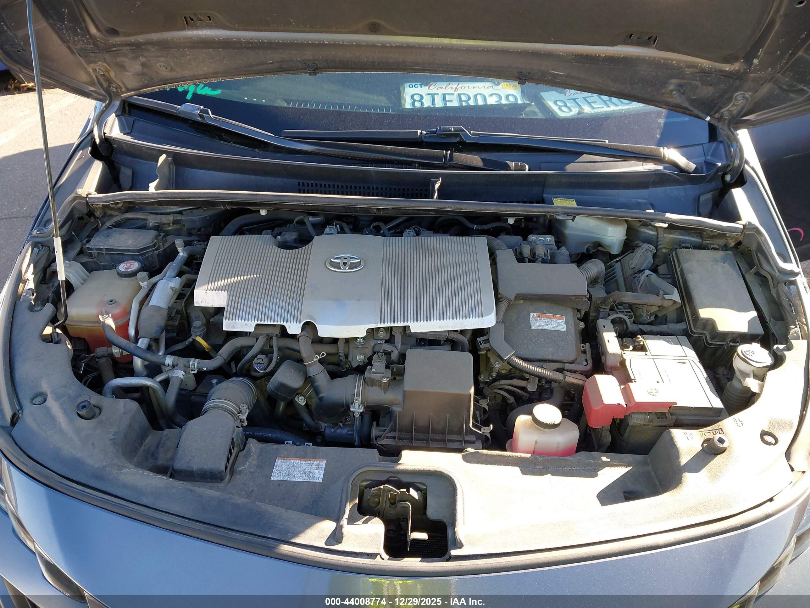 2017 Toyota Prius Prime Plus Gray vin: JTDKARFP2H3043926