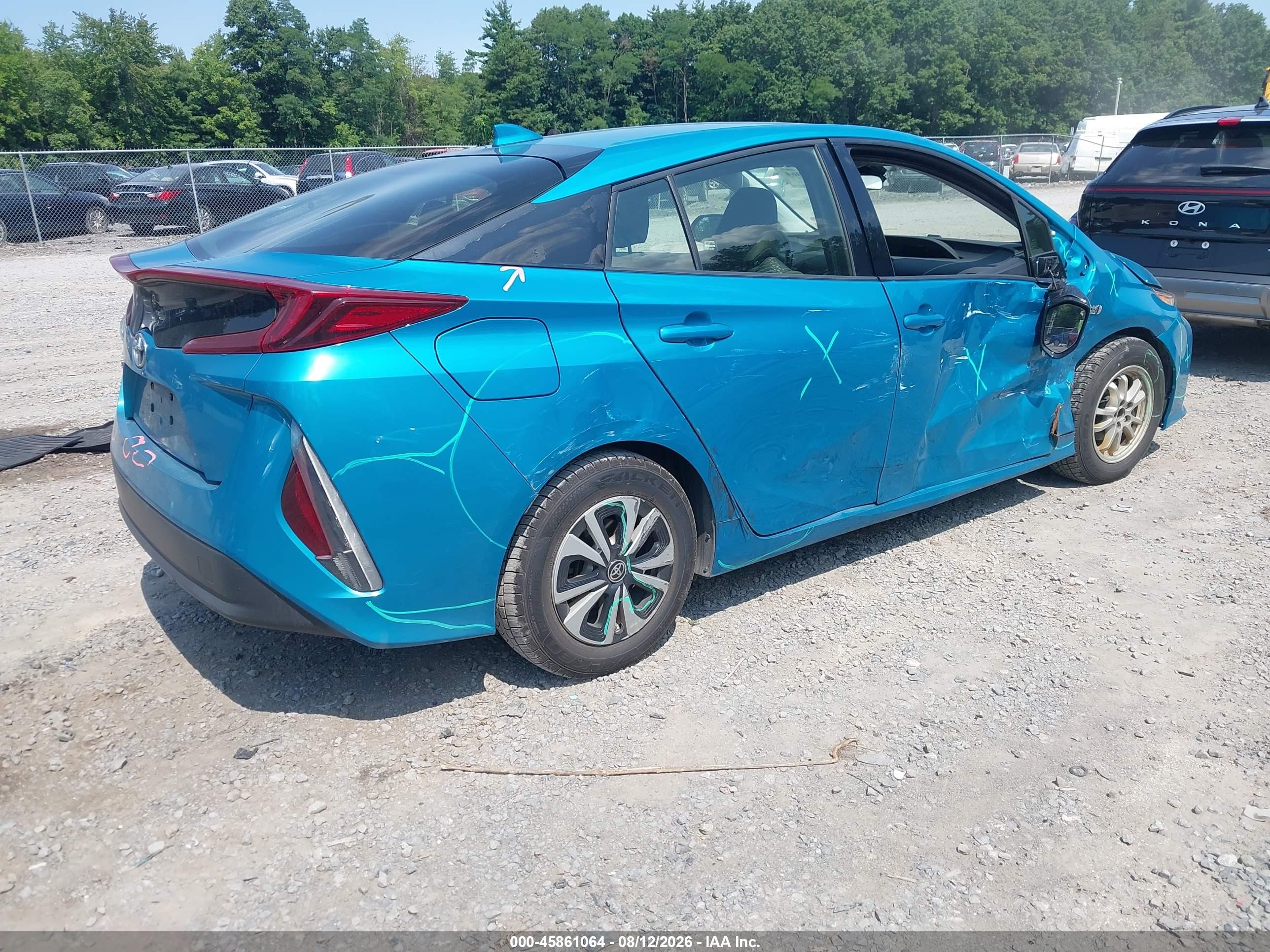 2018 Toyota Prius Prime Plus Blue vin: JTDKARFP3J3083096