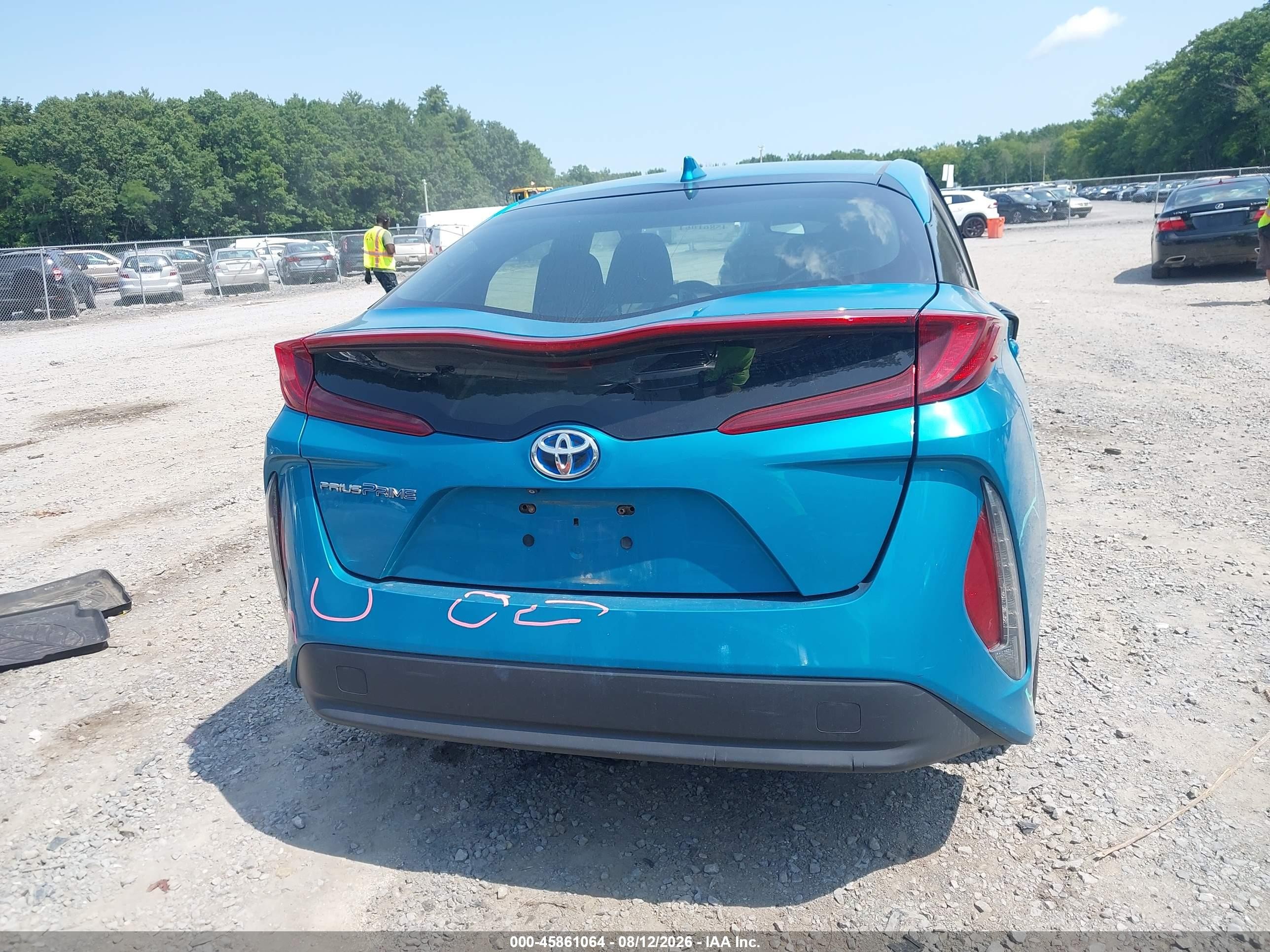 2018 Toyota Prius Prime Plus Blue vin: JTDKARFP3J3083096
