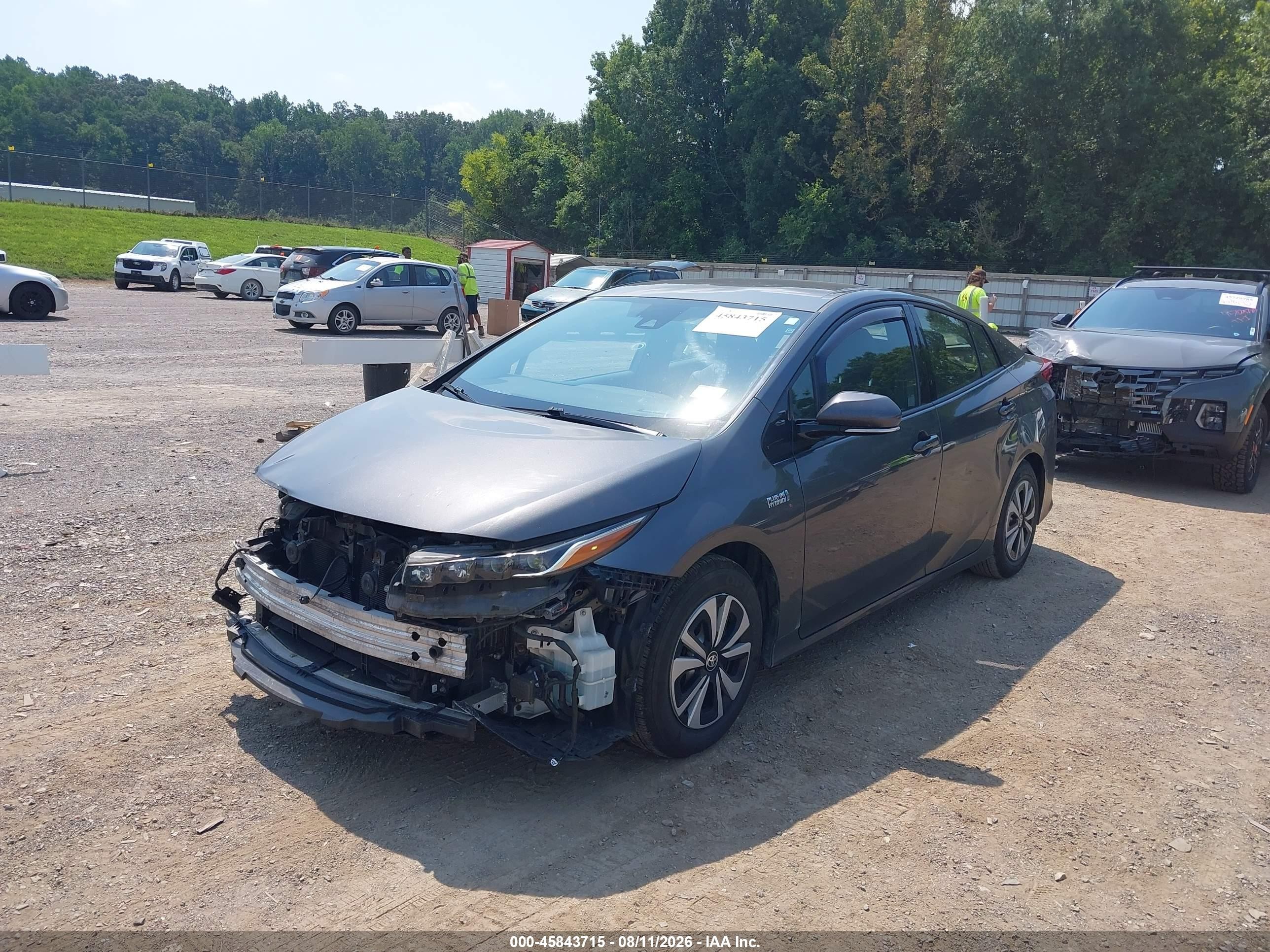2017 Toyota Prius Prime Advanced Silver vin: JTDKARFP4H3001564