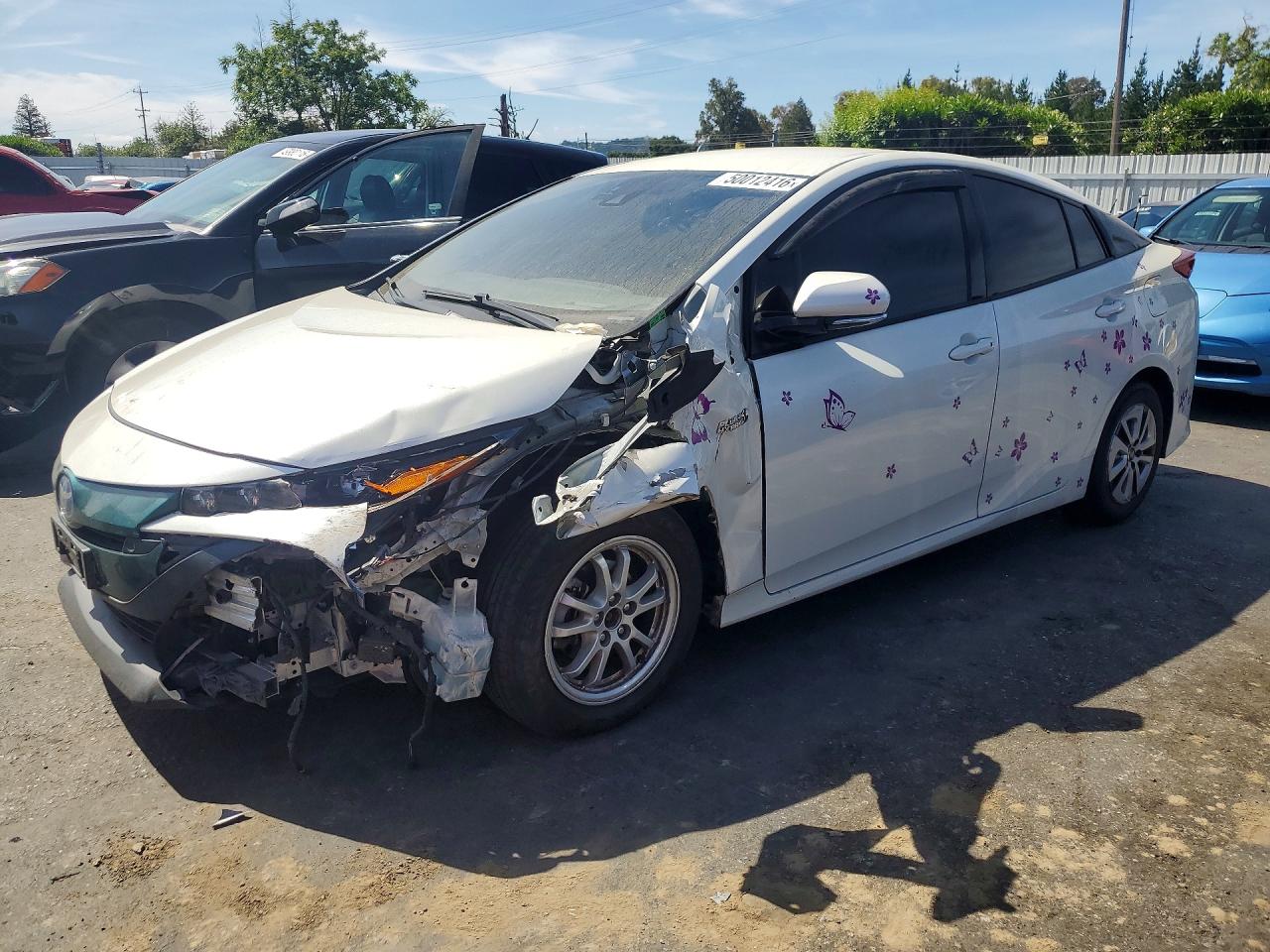2017 Toyota Prius Prime Advanced Белый vin: JTDKARFP5H3060879