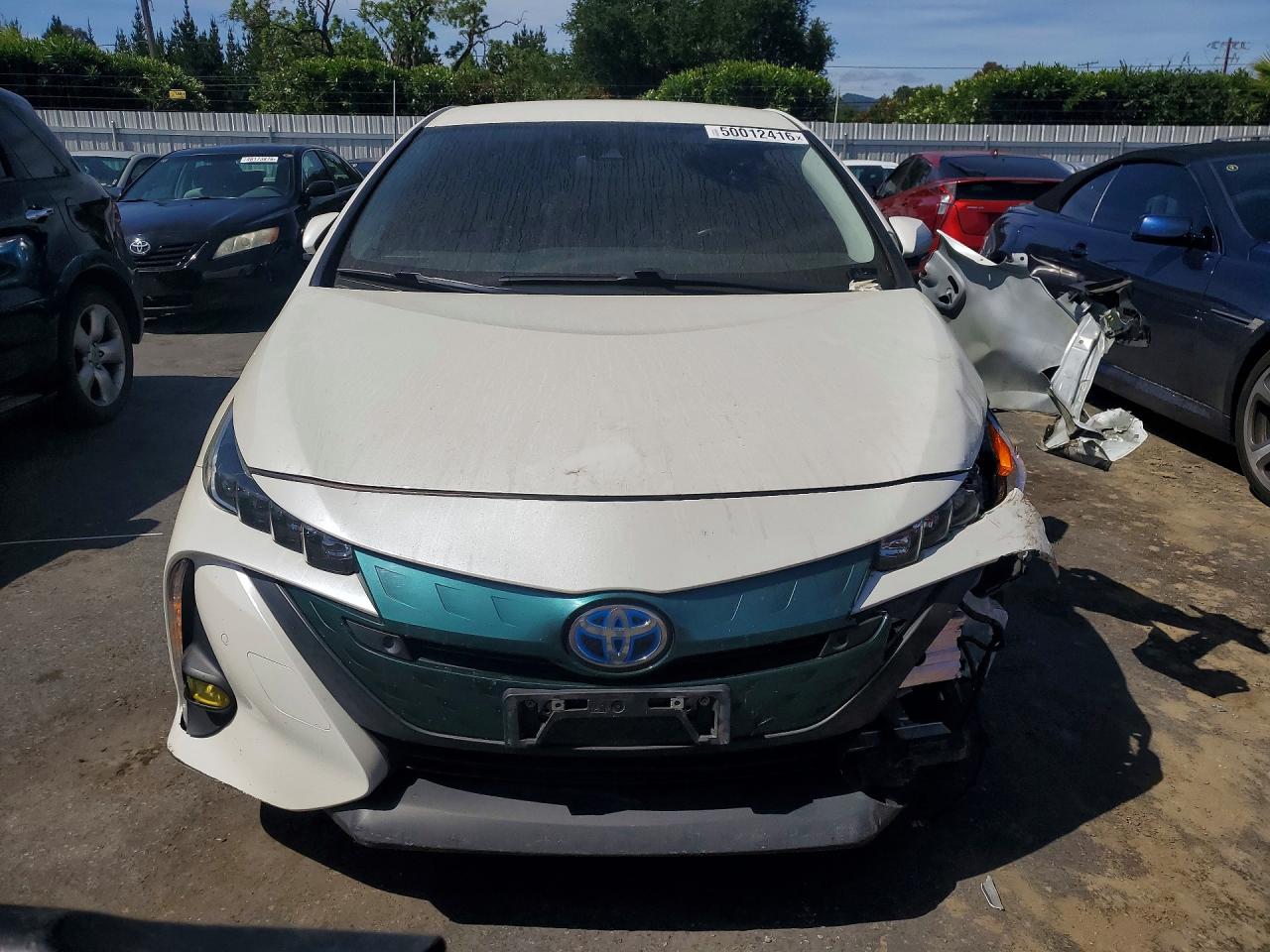 2017 Toyota Prius Prime Advanced Белый vin: JTDKARFP5H3060879