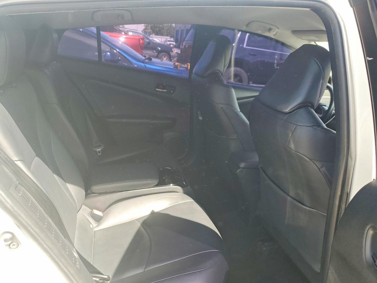 2017 Toyota Prius Prime Advanced Белый vin: JTDKARFP5H3060879