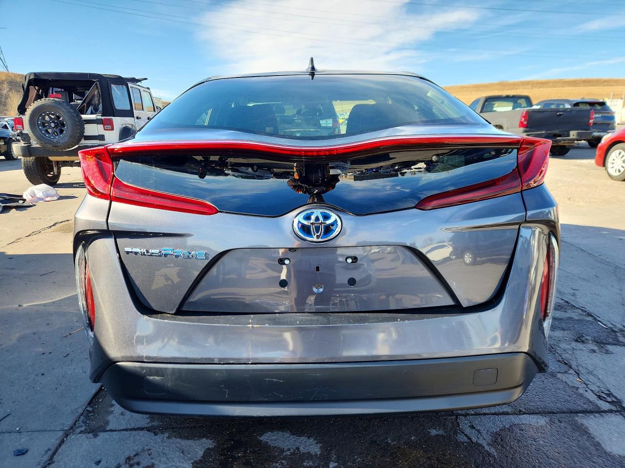 2017 Toyota Prius Prime Plus Gray vin: JTDKARFP6H3013313