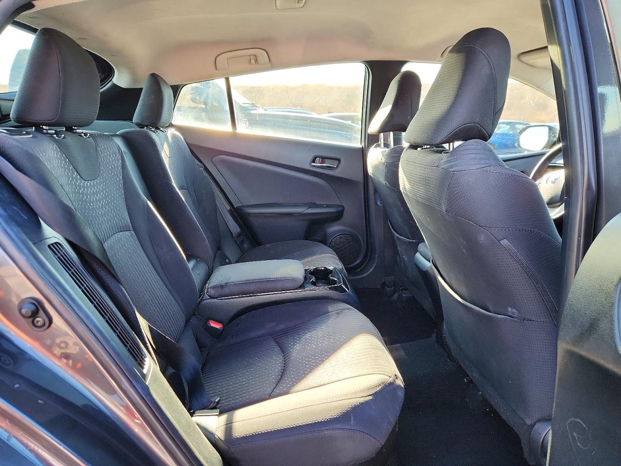 2017 Toyota Prius Prime Plus Gray vin: JTDKARFP6H3013313