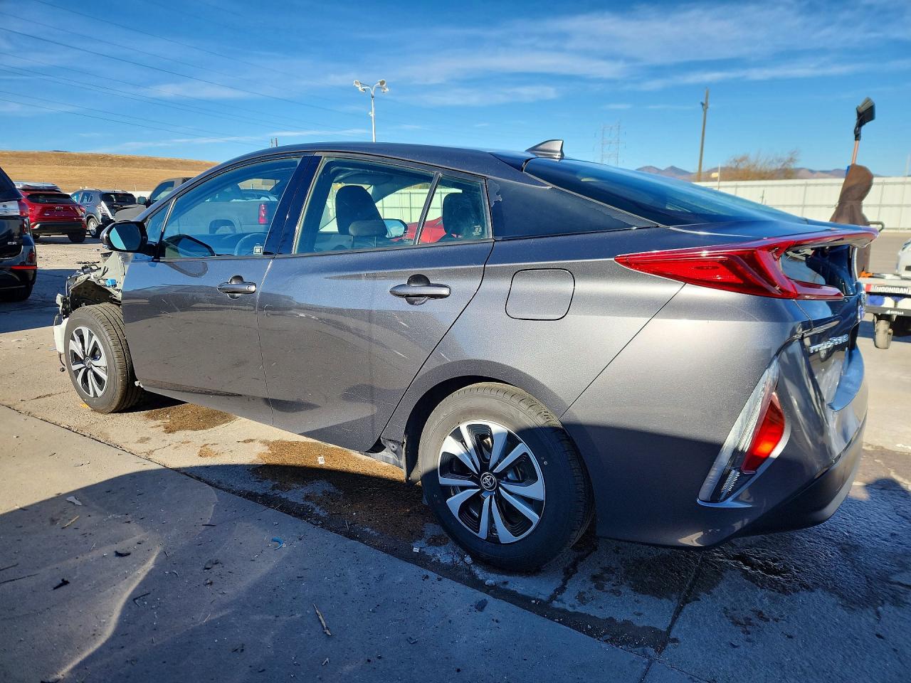 2017 Toyota Prius Prime Plus Gray vin: JTDKARFP6H3013313