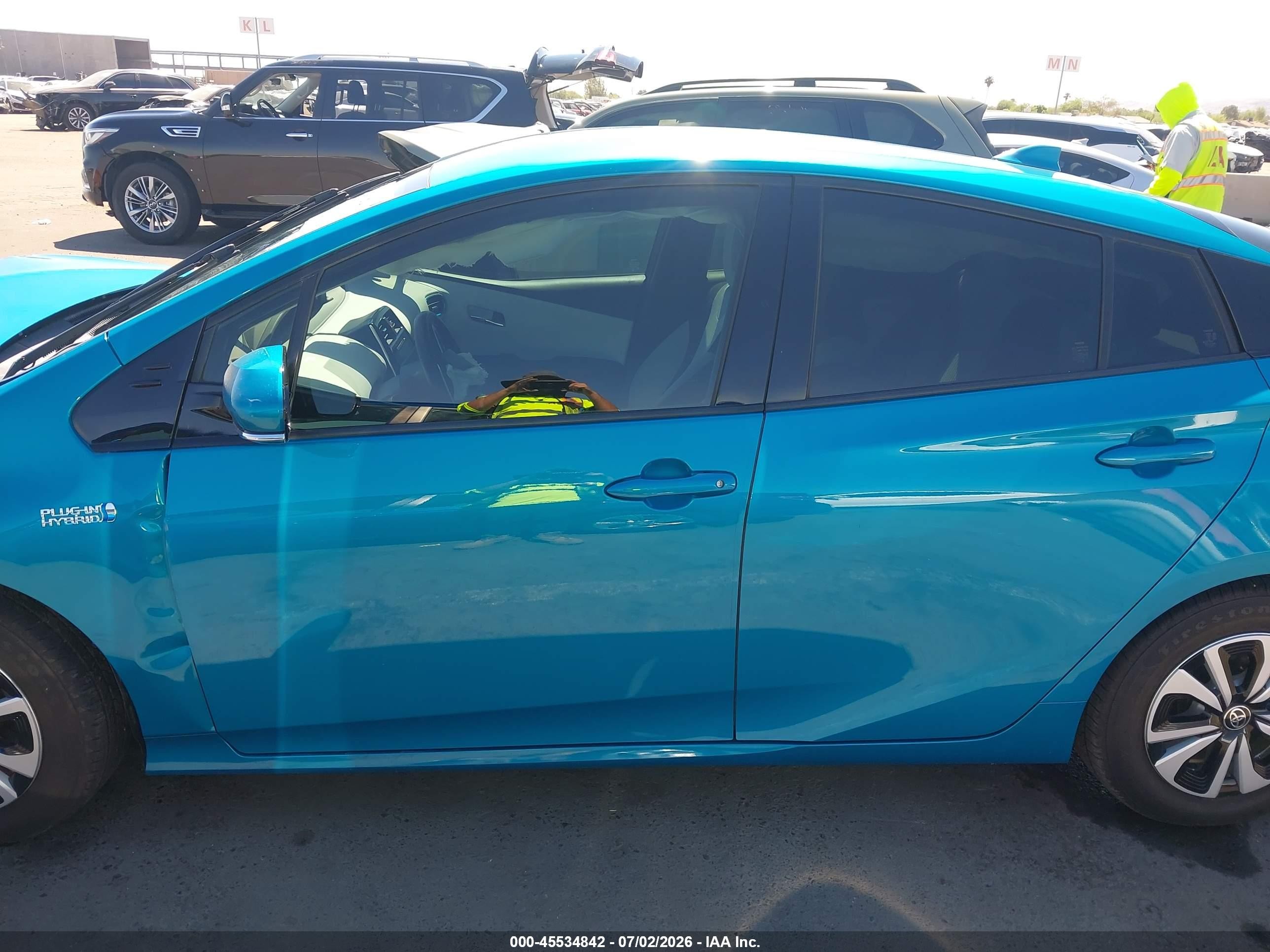 2019 Toyota Prius Prime Plus Black vin: JTDKARFP7K3112651