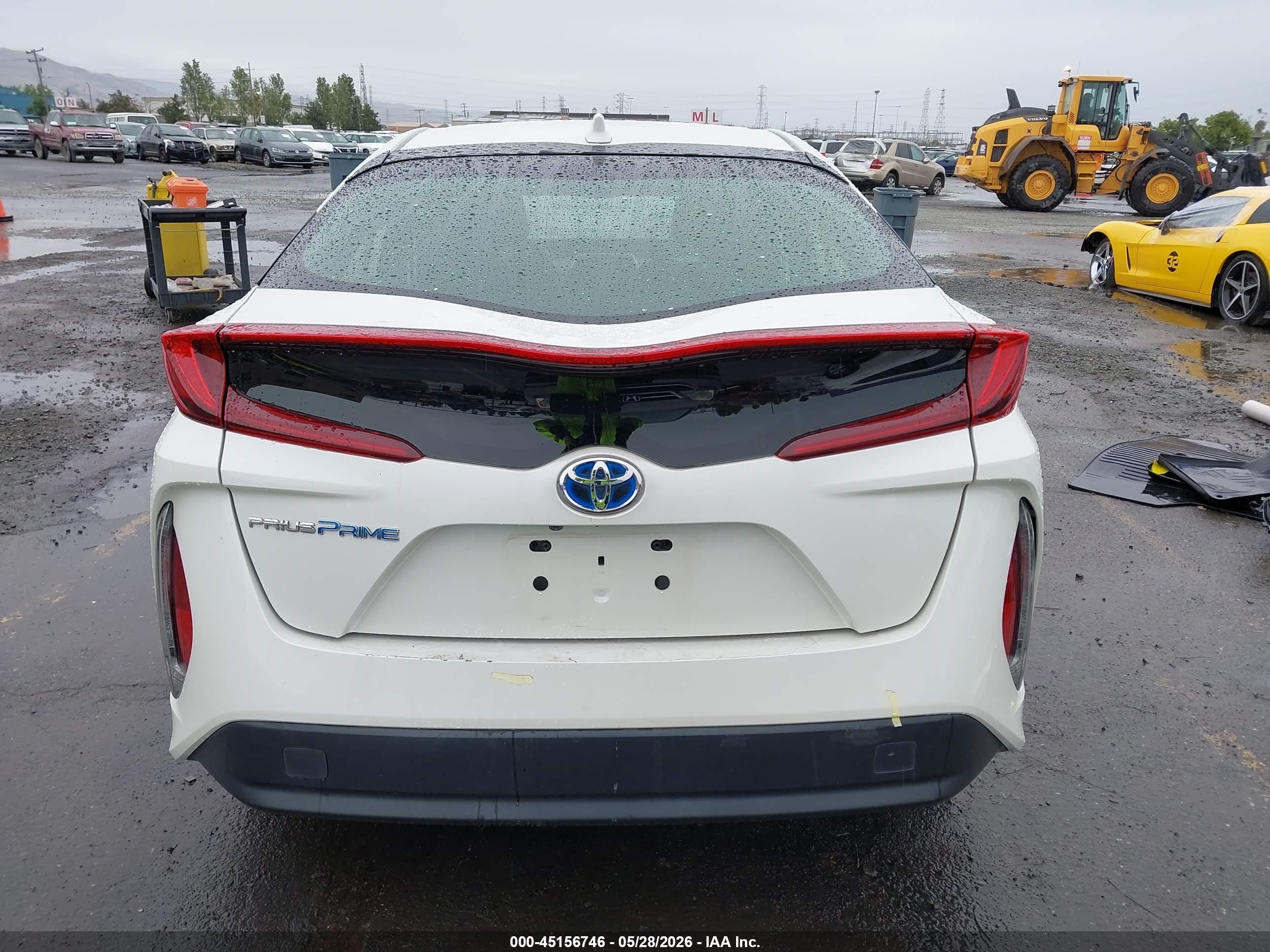2020 Toyota Prius Prime Le Белый vin: JTDKARFP7L3159373