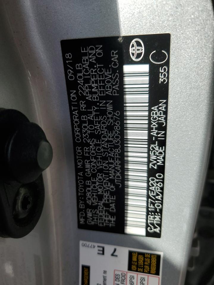 2018 Toyota Prius Prime Серебряный vin: JTDKARFP8J3098676